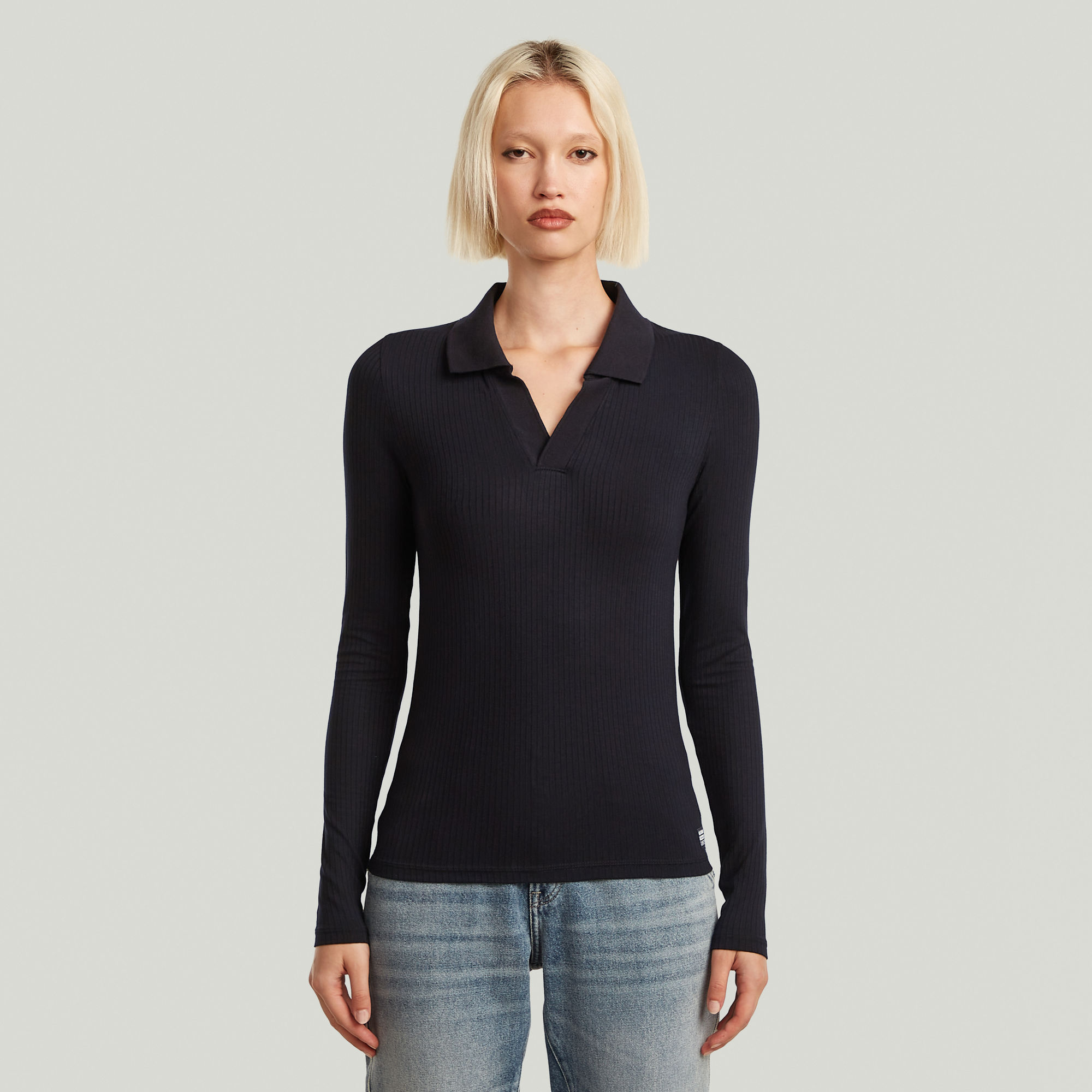 

Ribbed Slim Polo - Black - Women