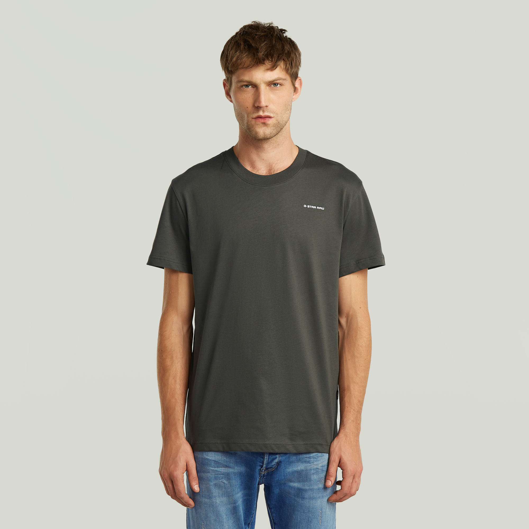 

Chest Logo T-Shirt - Grey - Men