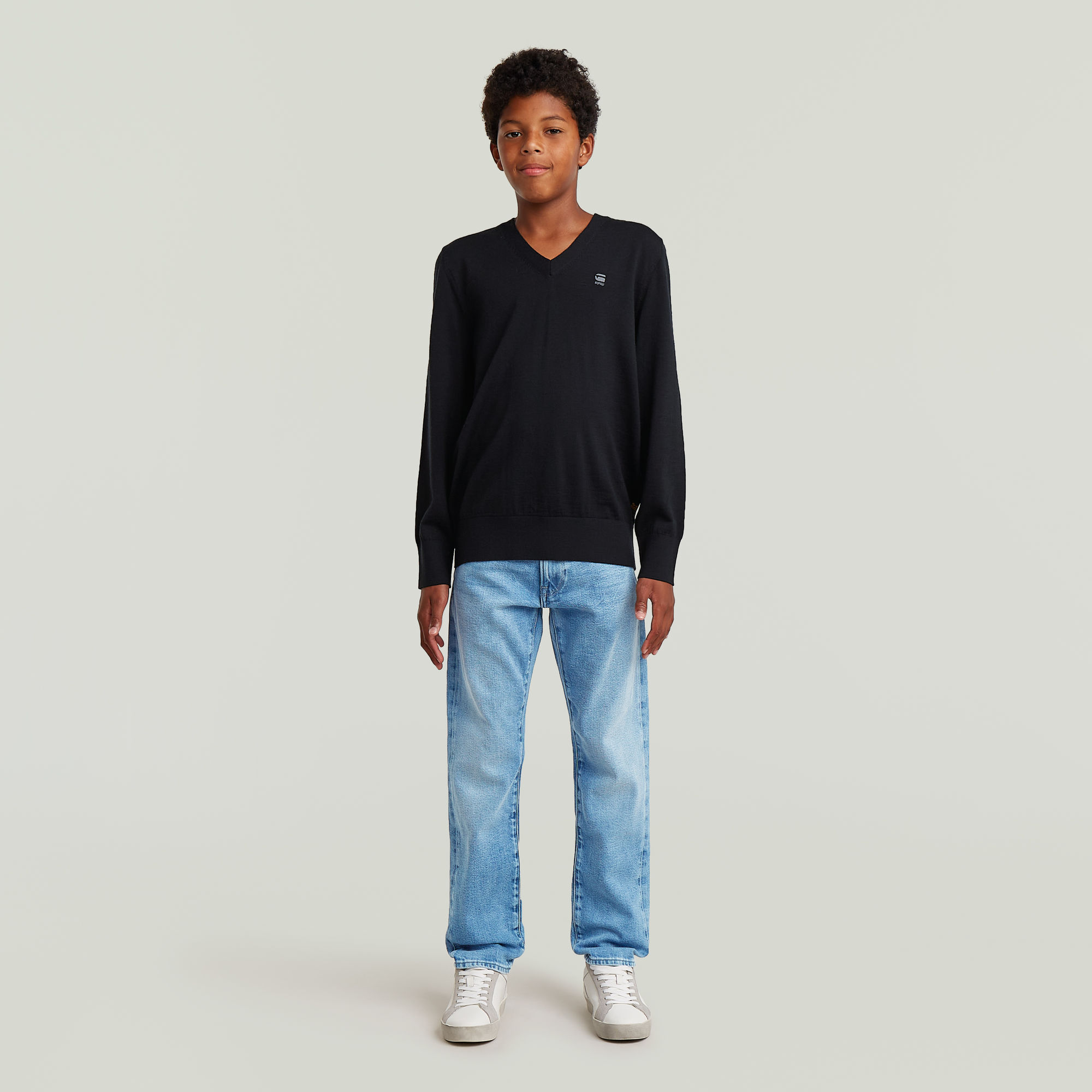 Thumbnail - Boys Basic V Neck Knit - Schwarz - jungen