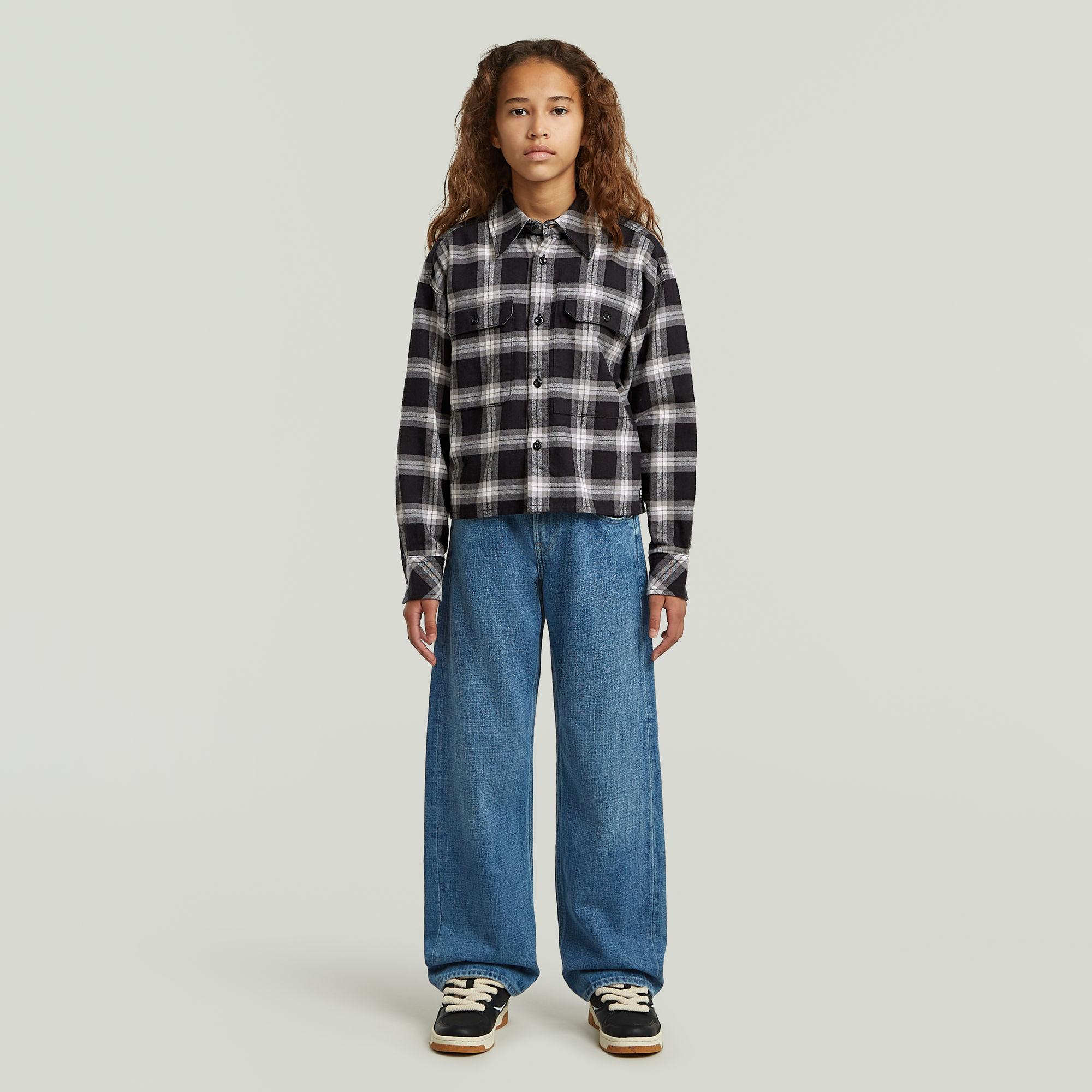 Thumbnail - Girls Cropped Pocket Shirt - Grün - mädchen