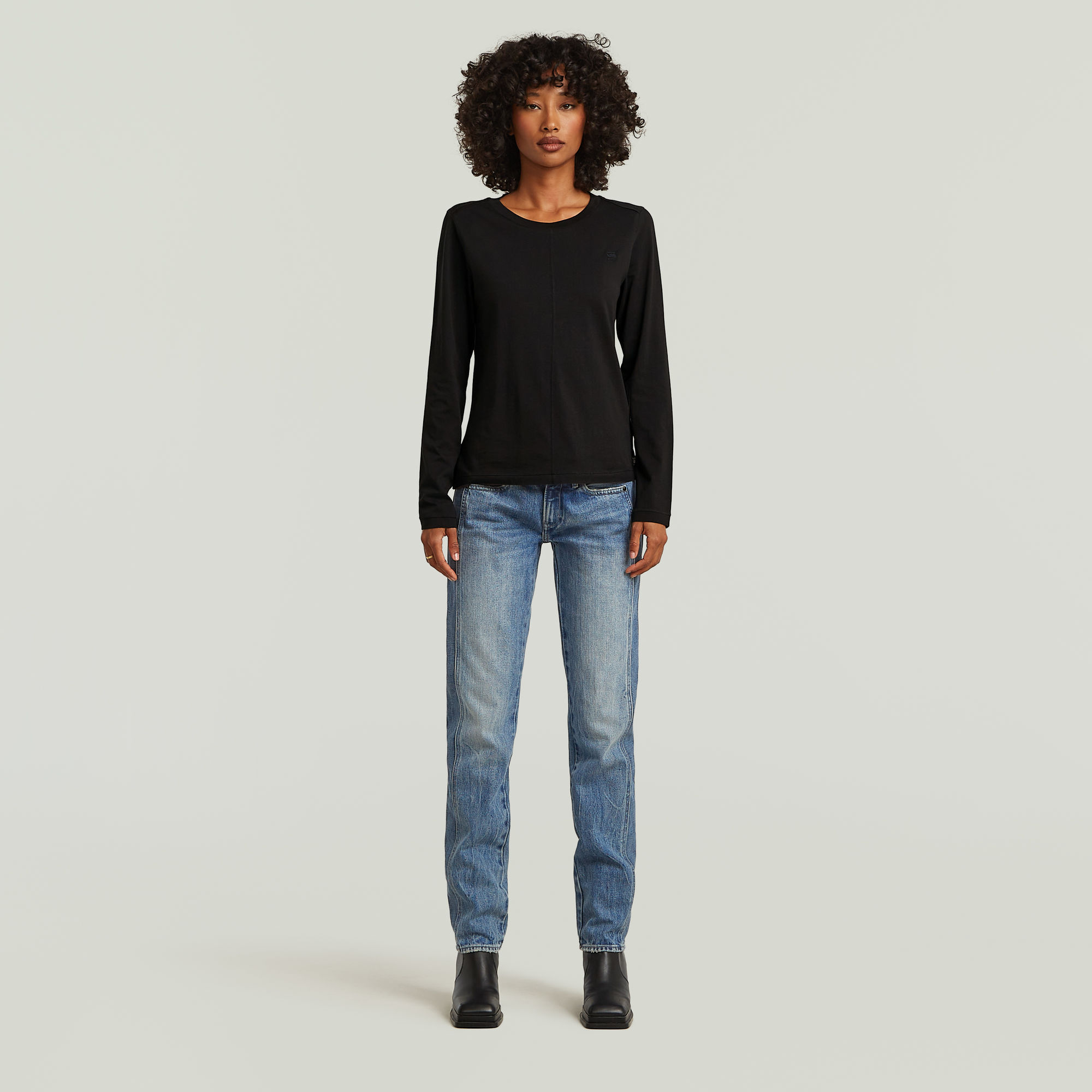 Thumbnail - Front Seam T-Shirt - Schwarz - Damen