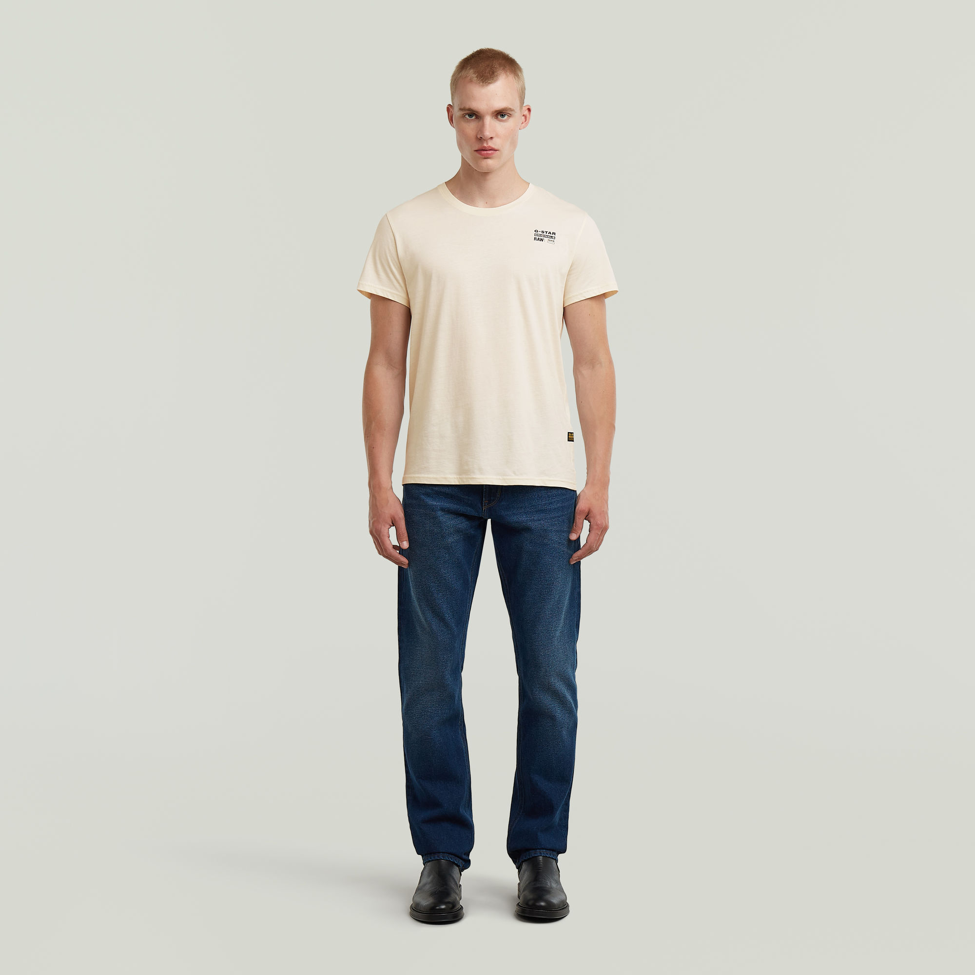 Thumbnail - Chest Logo T-Shirt - Beige - Herren