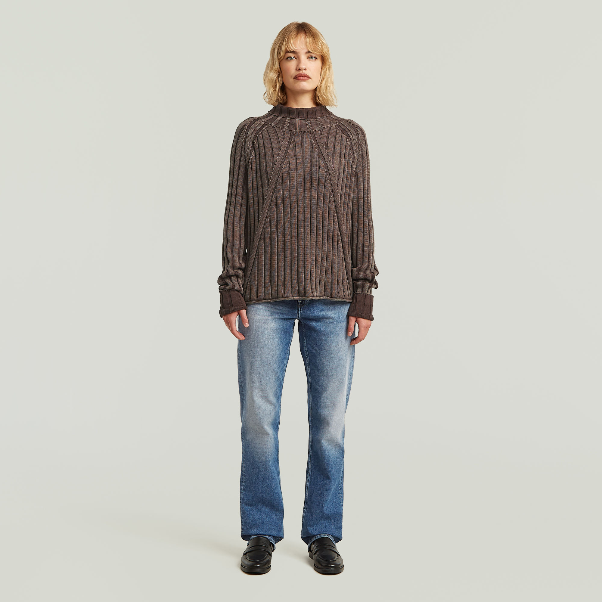 Thumbnail - Washed Loose Turtle Knit Pullover - Braun - Damen