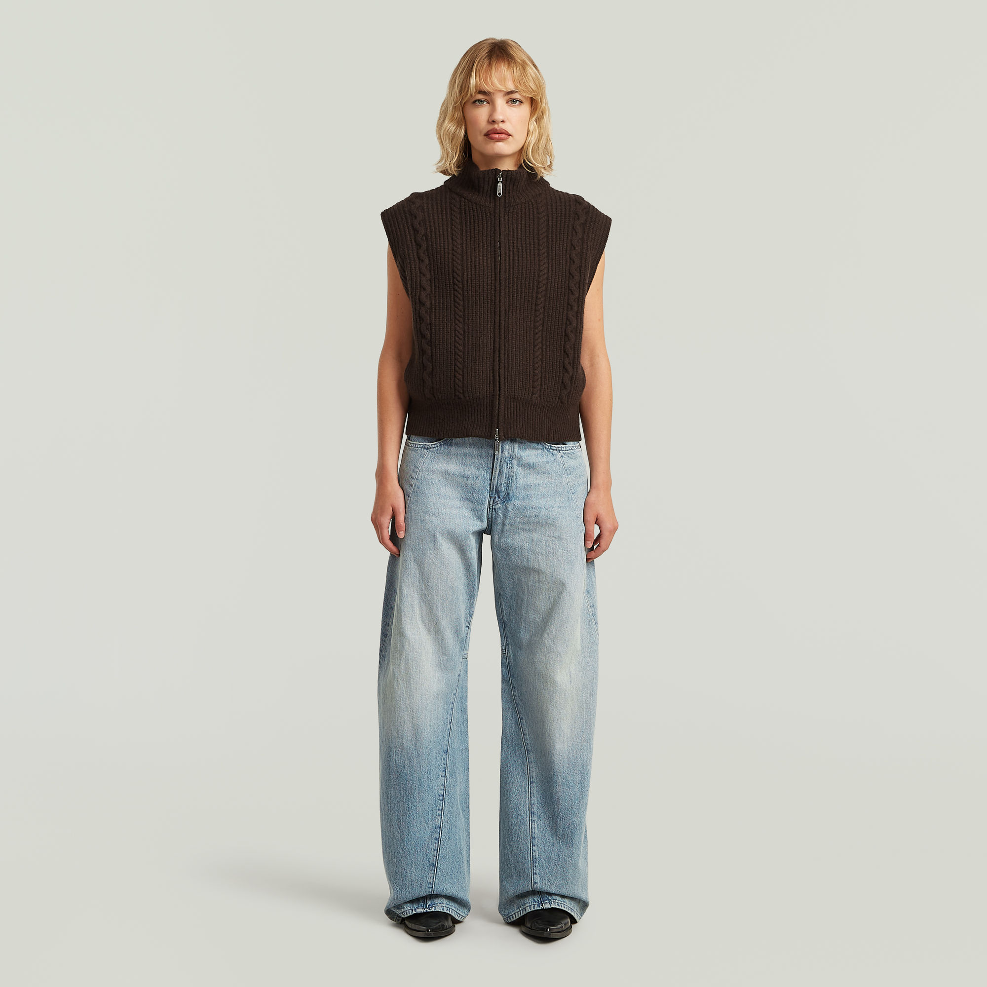 Thumbnail - Cable Full Zip Vest Knit - Braun - Damen