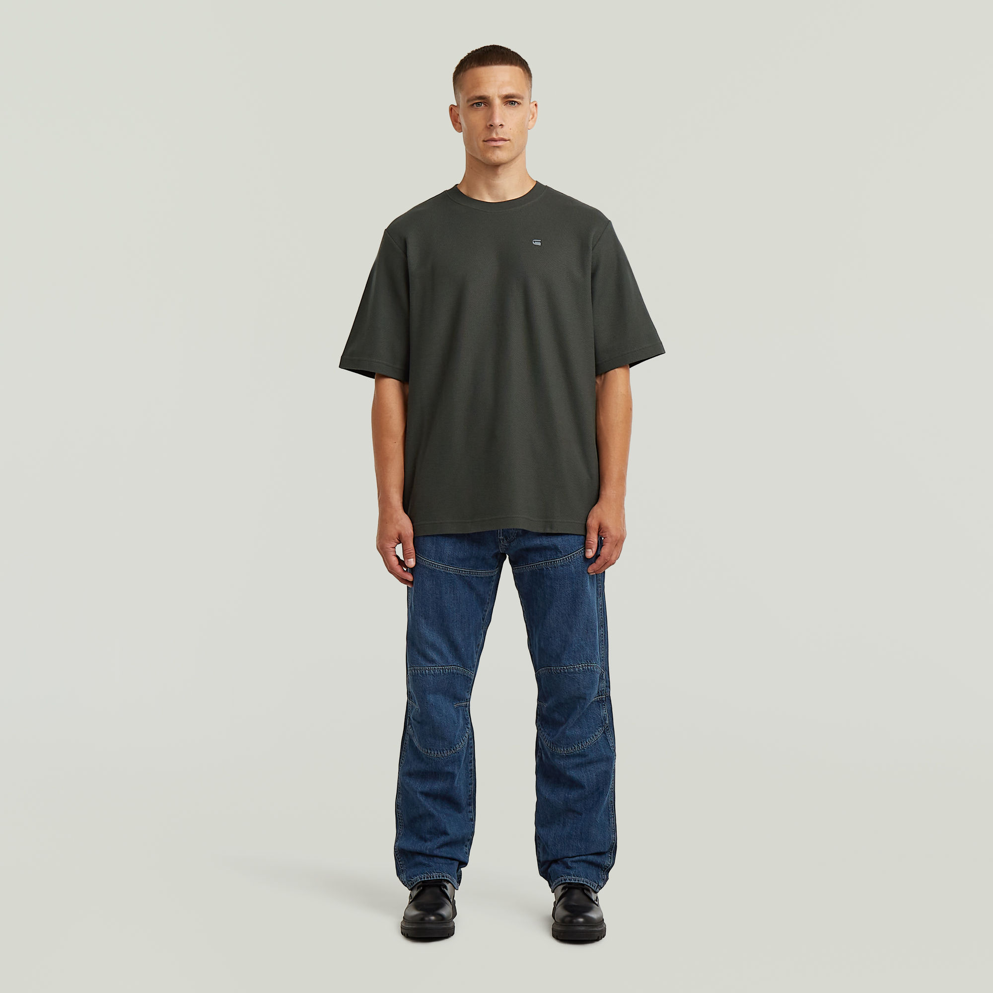 Thumbnail - Structured Chest Logo T-Shirt - Grau - Herren