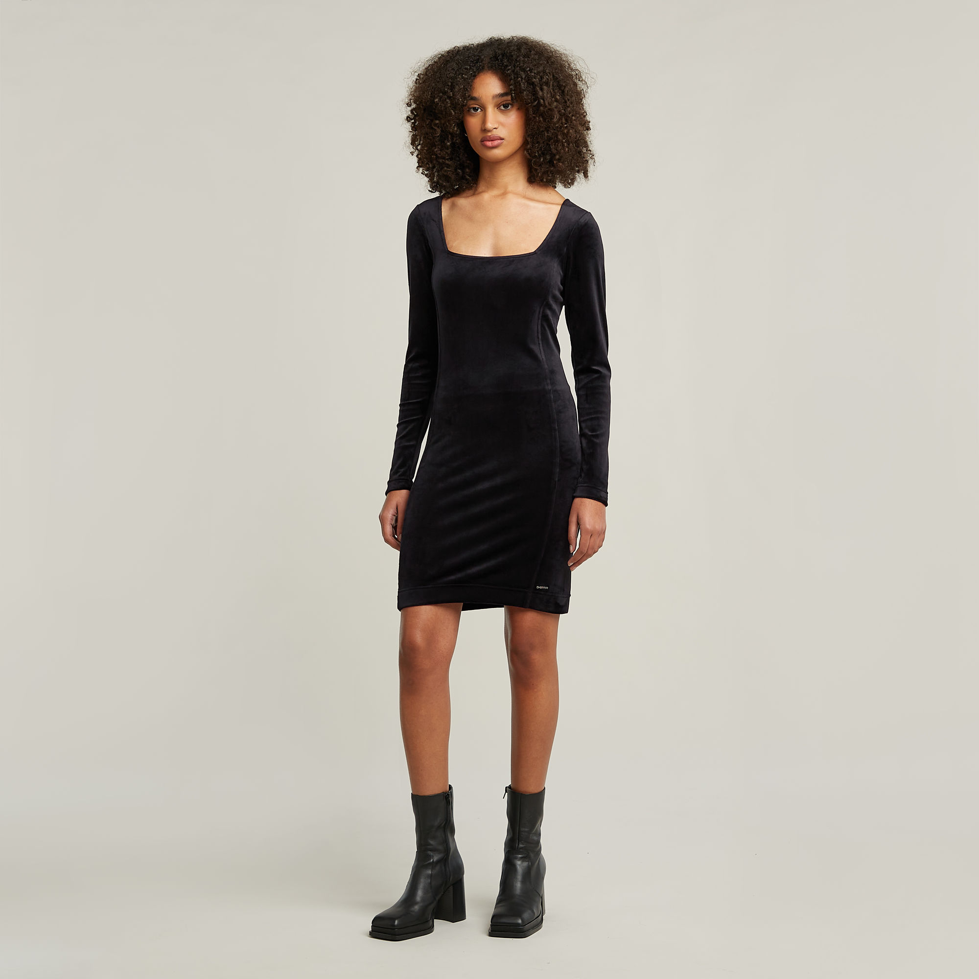 Velvet Slim Dress - Schwarz - Damen