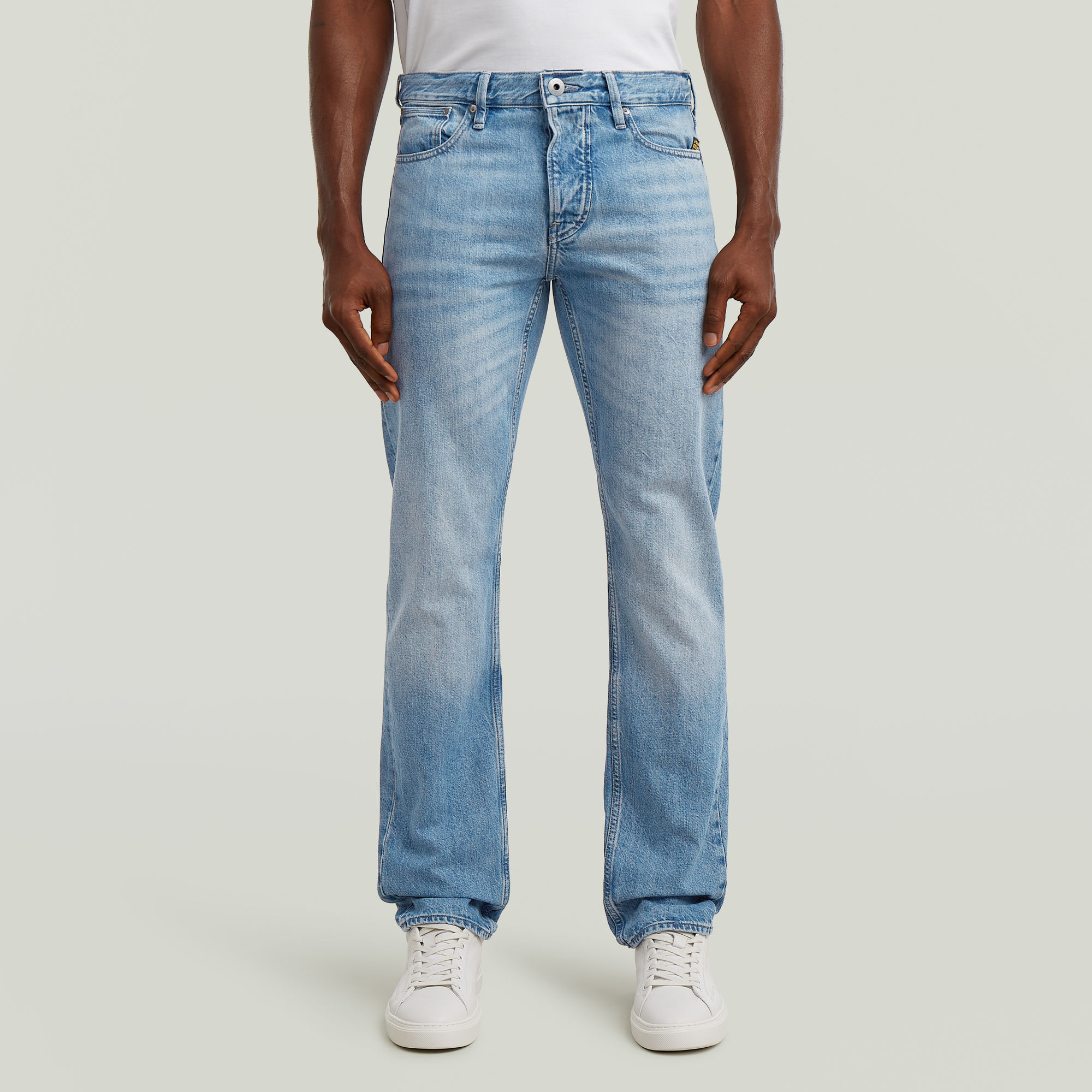 

Streem Slim Tapered Jeans - Medium blue - Men