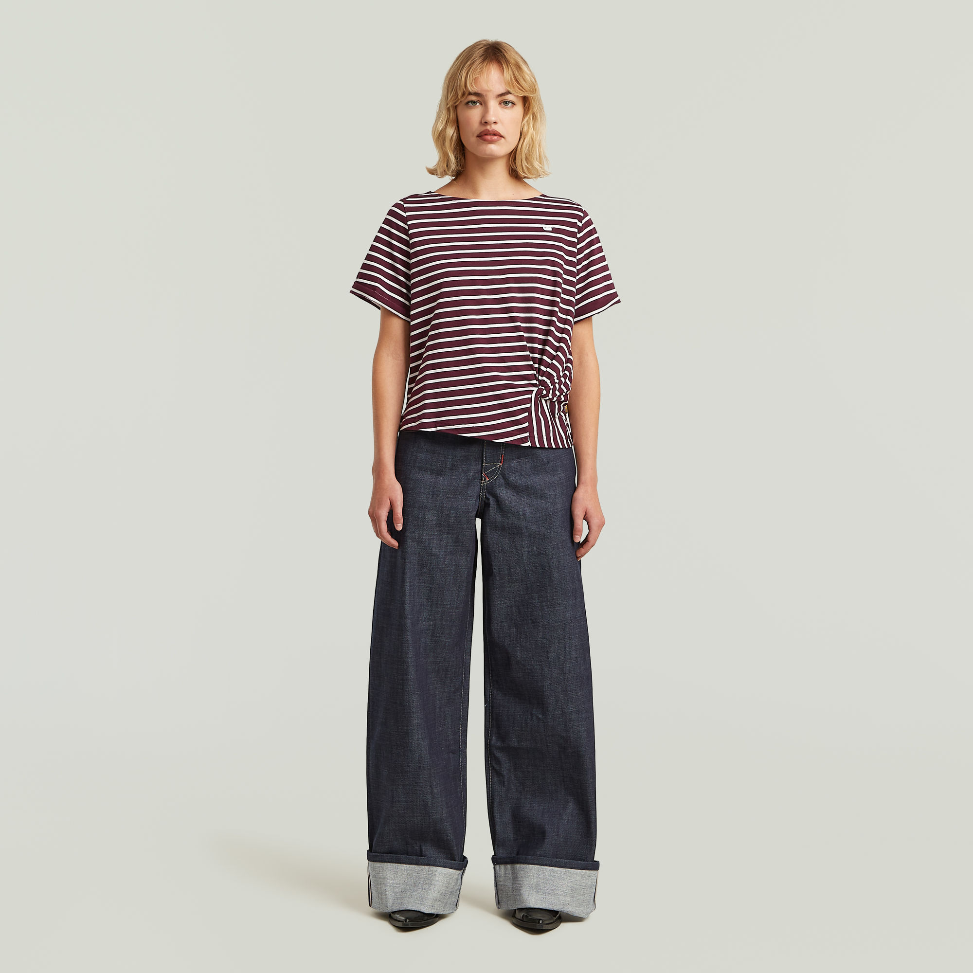 Thumbnail - Knot T-Shirt - Mehrfarbig - Damen