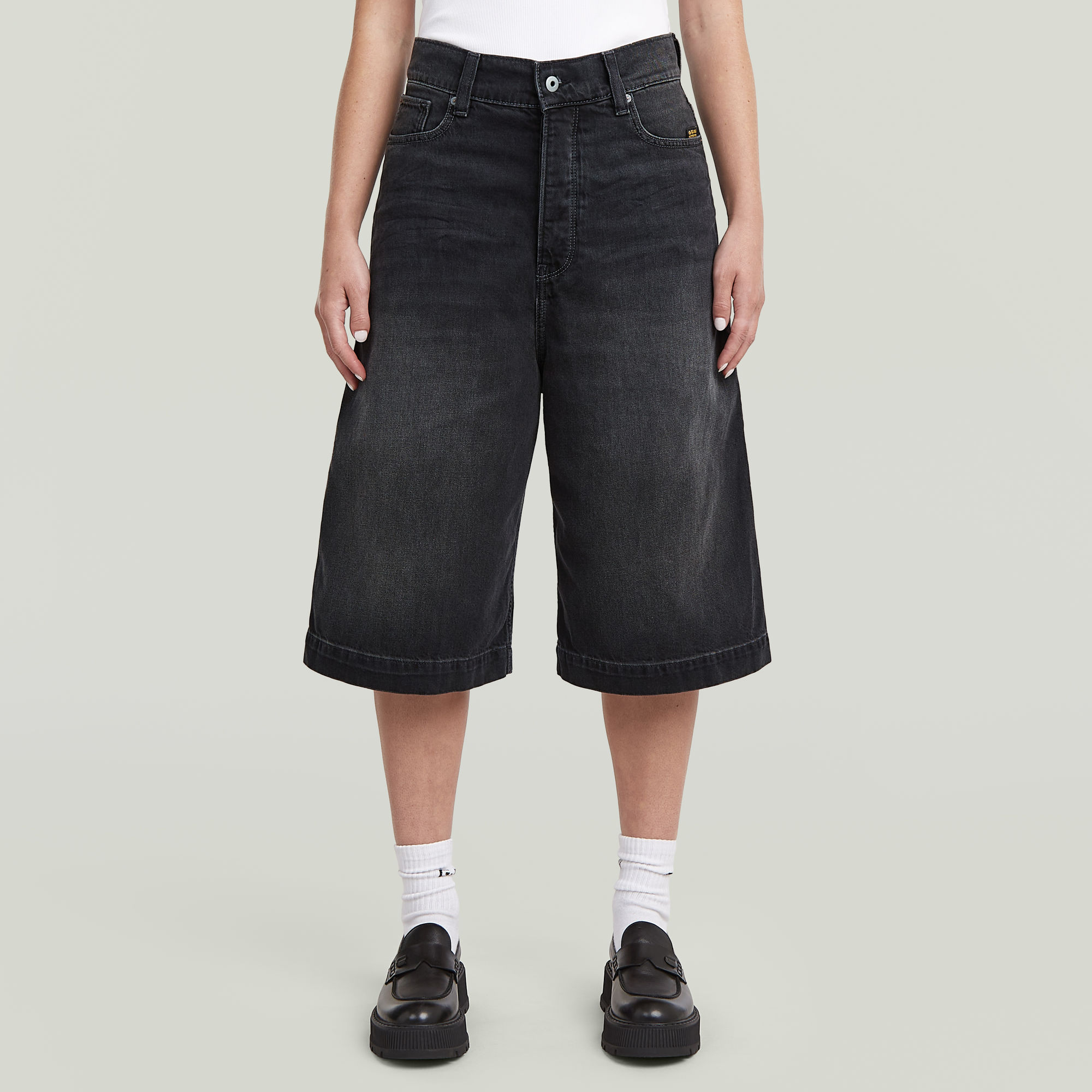 

Patti Short Clean Edge - Black - Women