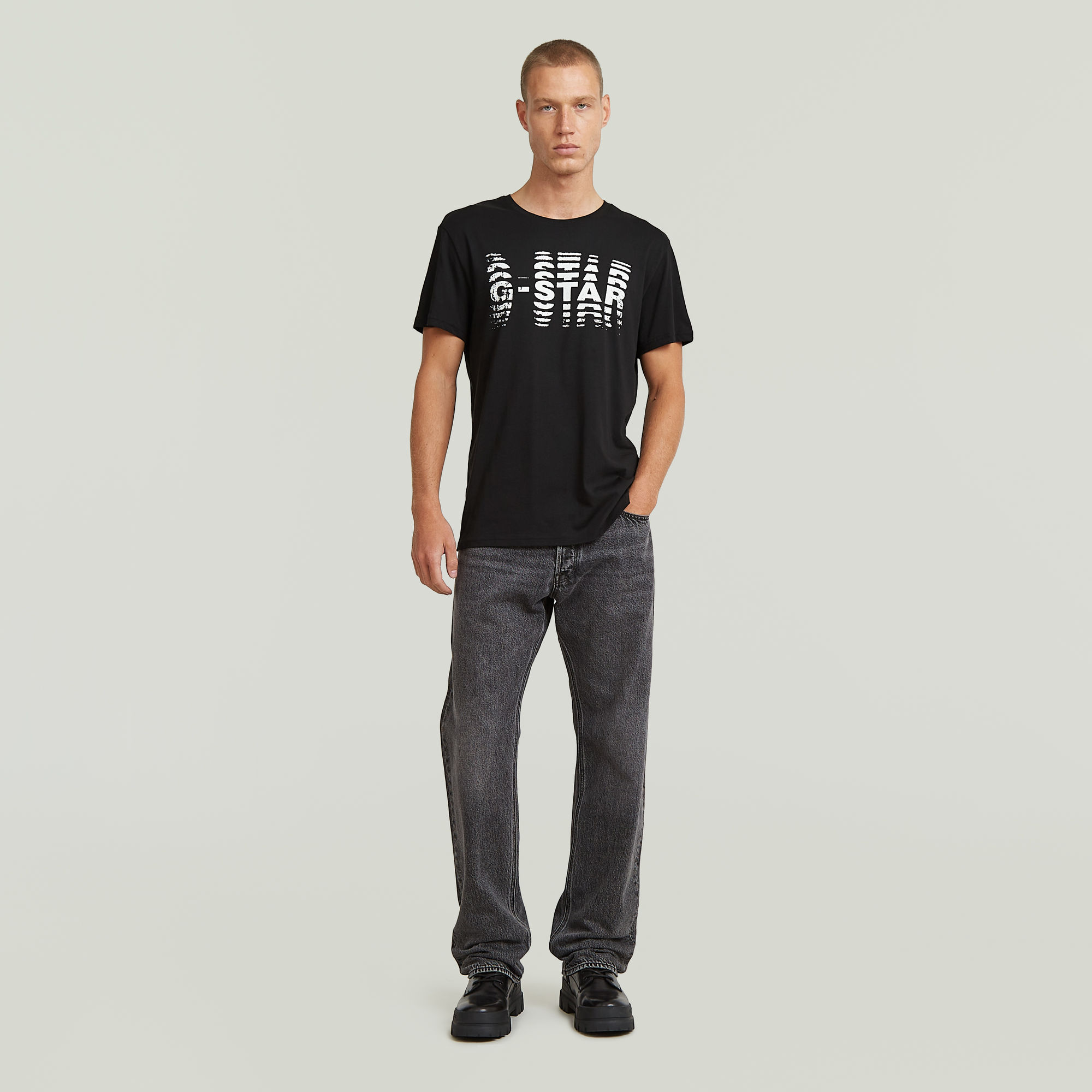 Thumbnail - Shattered Graphic T-Shirt - Schwarz - Herren