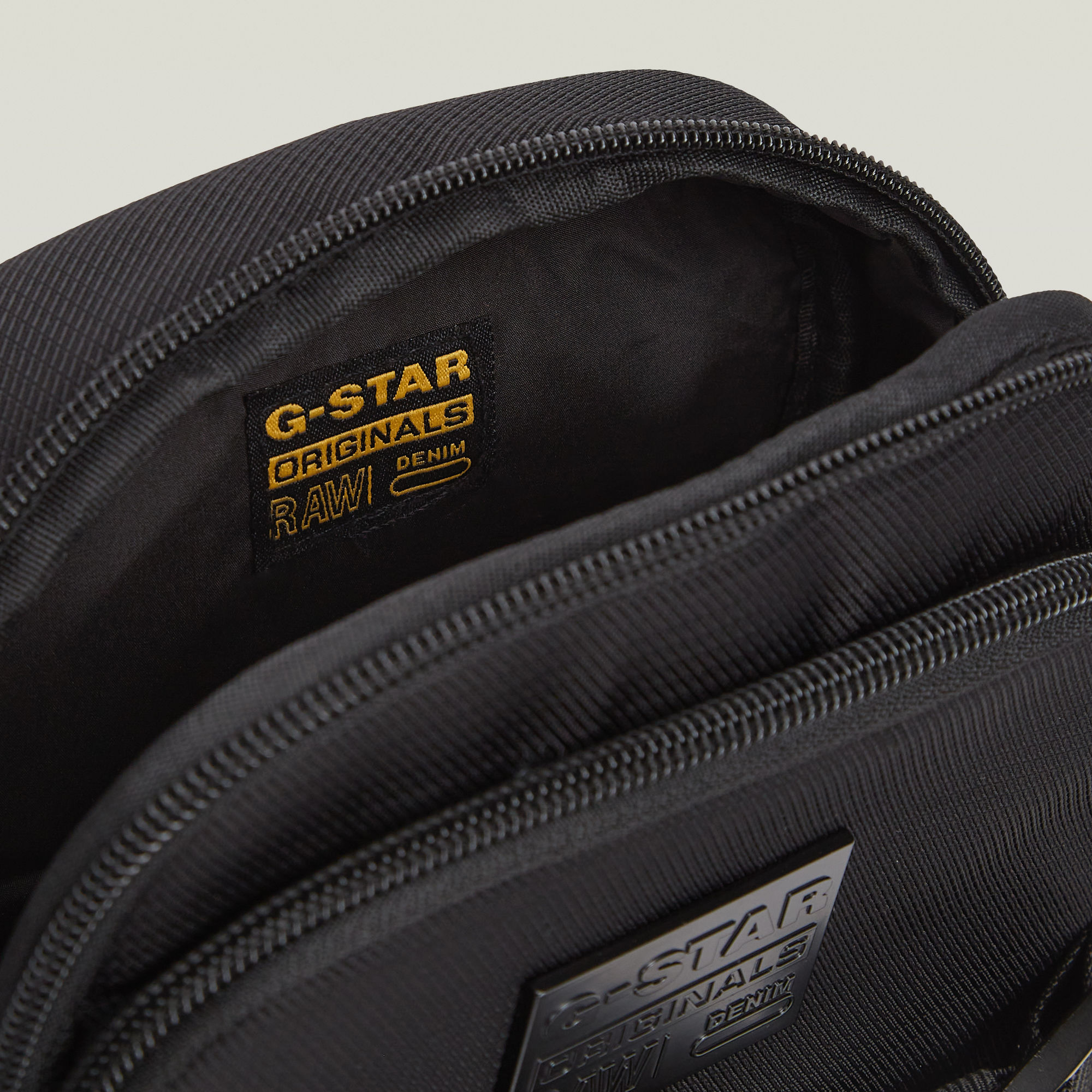 Thumbnail - Motion Schultertasche - Schwarz - Herren