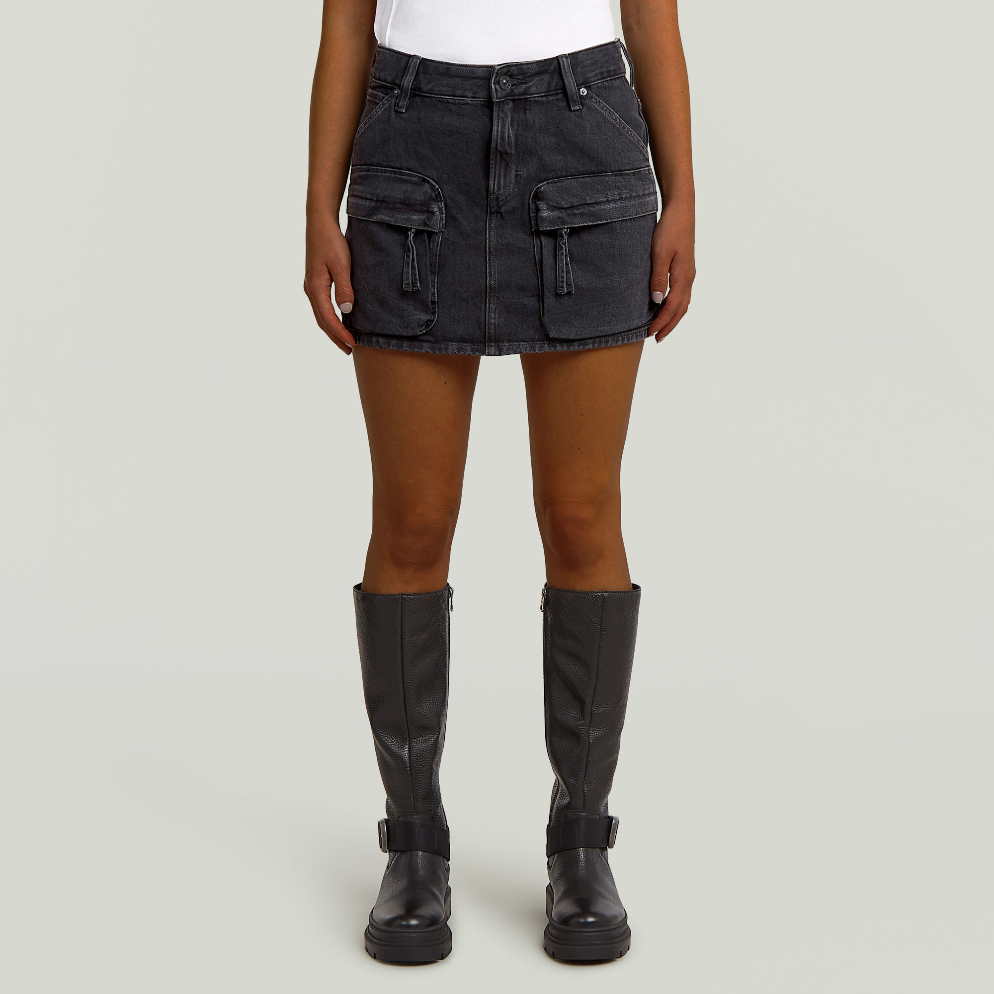 

Mini Cargo Skirt - Black - Women