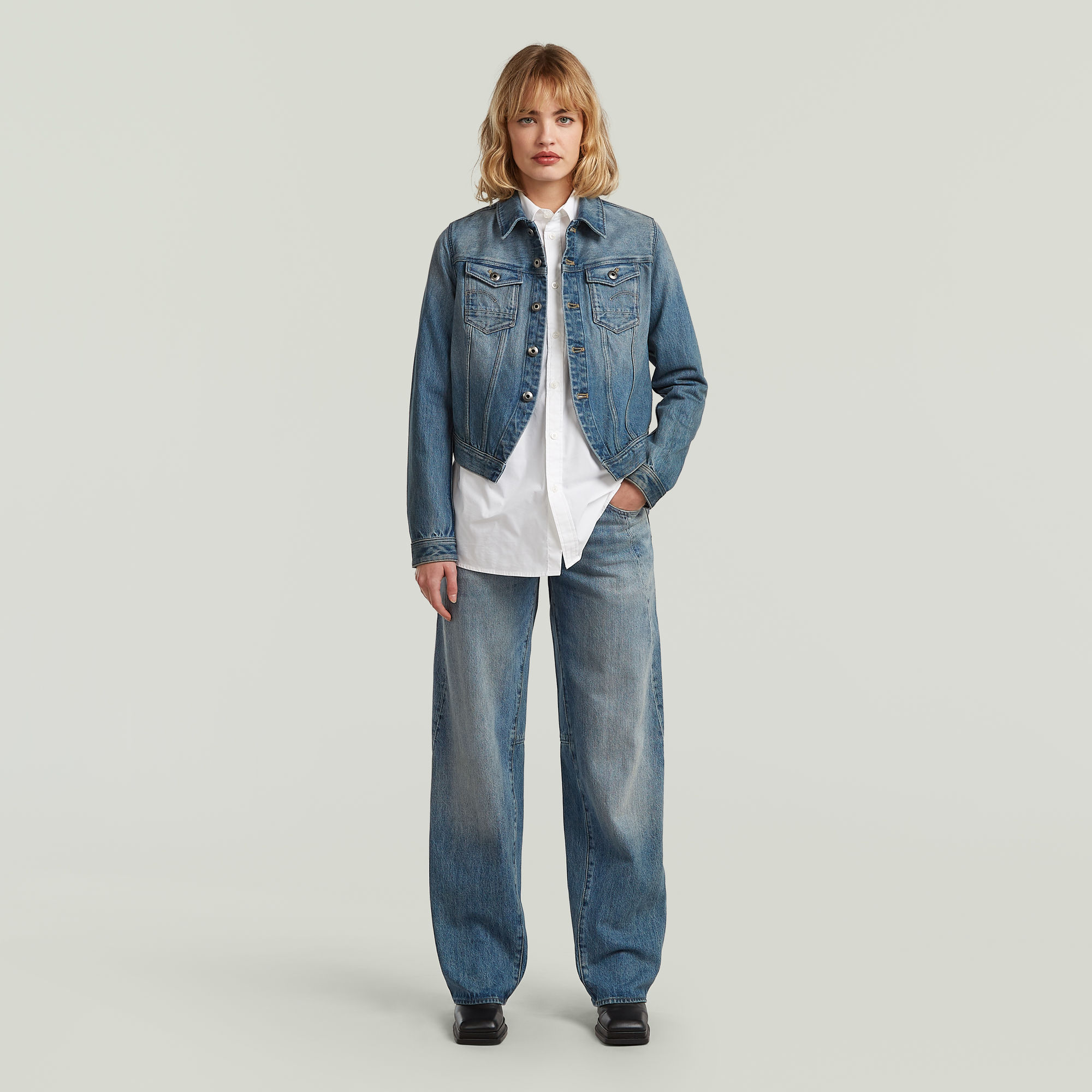 Thumbnail - Pitched Hem Slim Jacke - Hellblau - Damen