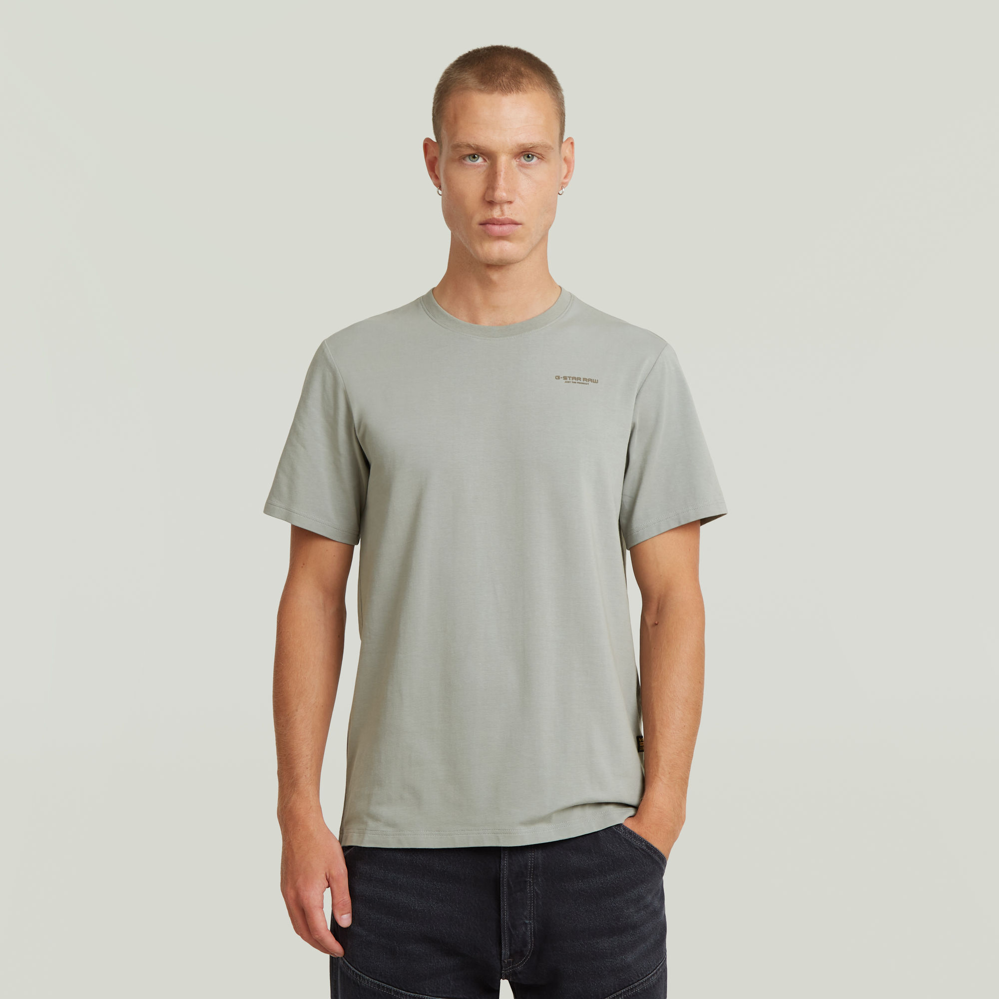 

Slim Base T-Shirt - Grey - Men