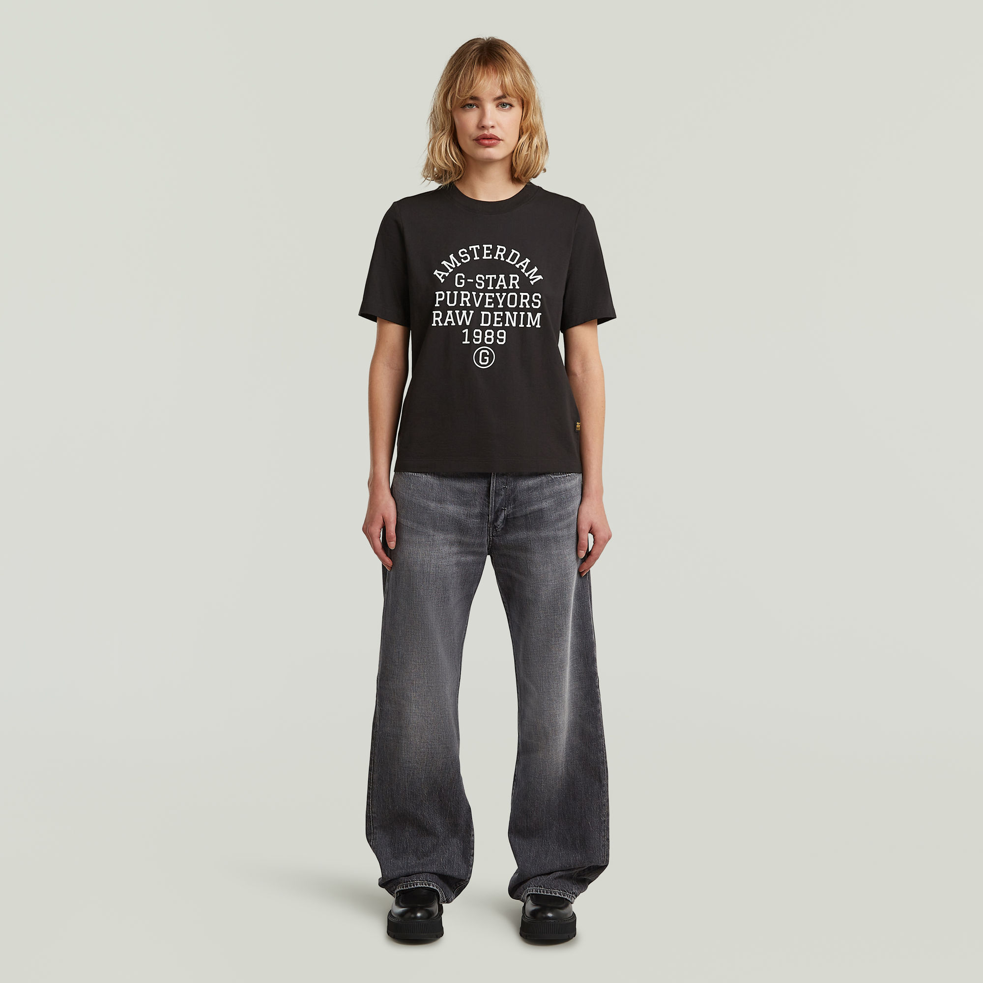 Thumbnail - Text Graphic T-Shirt - Schwarz - Damen