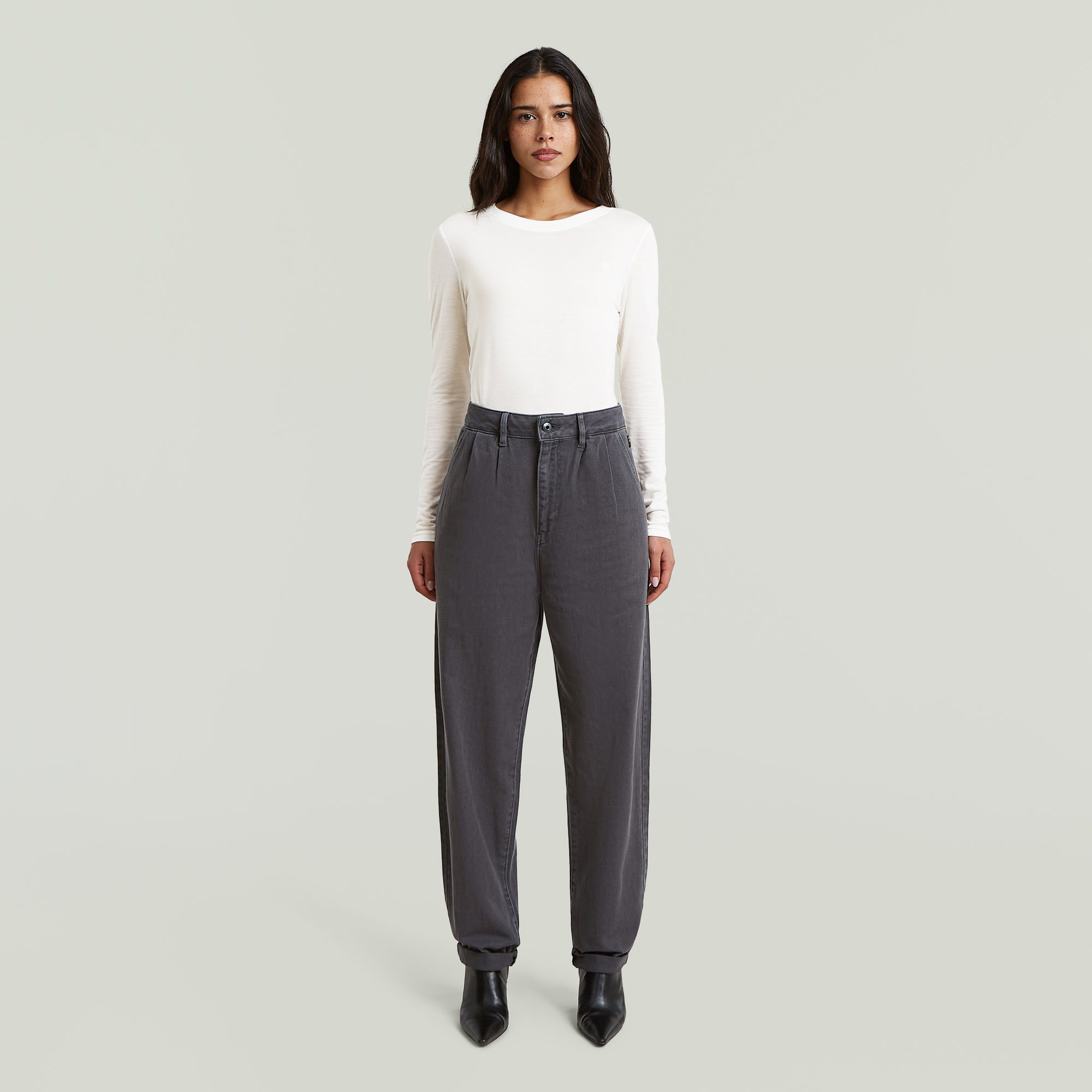 Thumbnail - Pleated Tapered Chino - Grau - Damen