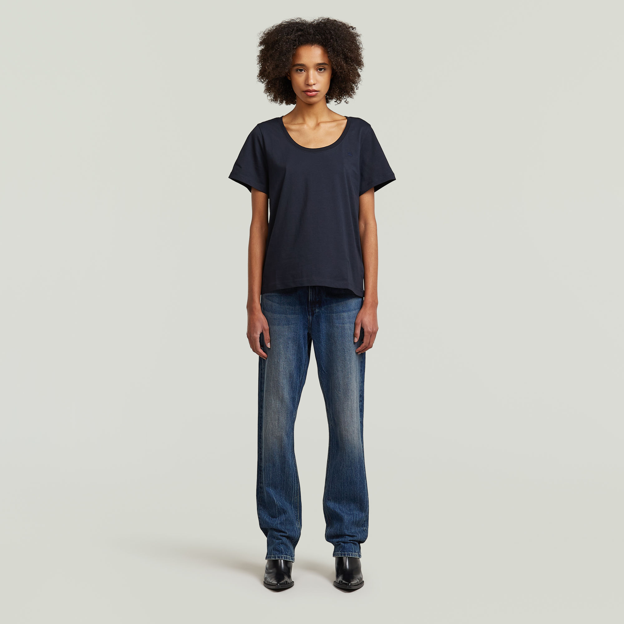 Thumbnail - Scoop Neck T-Shirt - Dunkelblau - Damen