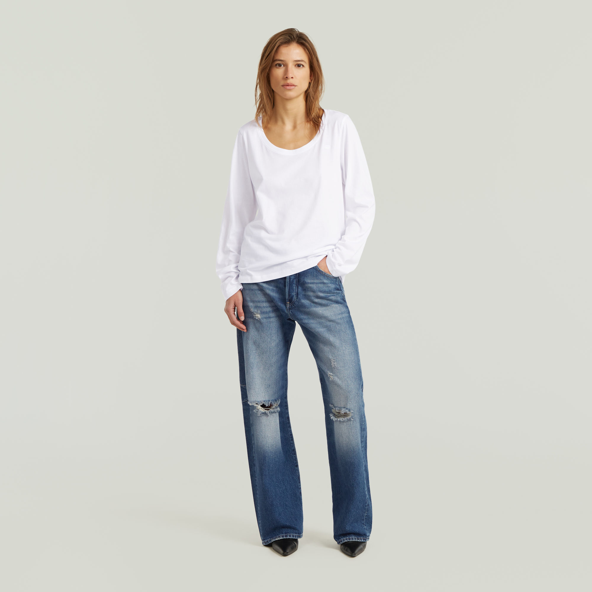 Thumbnail - Scoop Neck Long Sleeve T-Shirt - Weiß - Damen