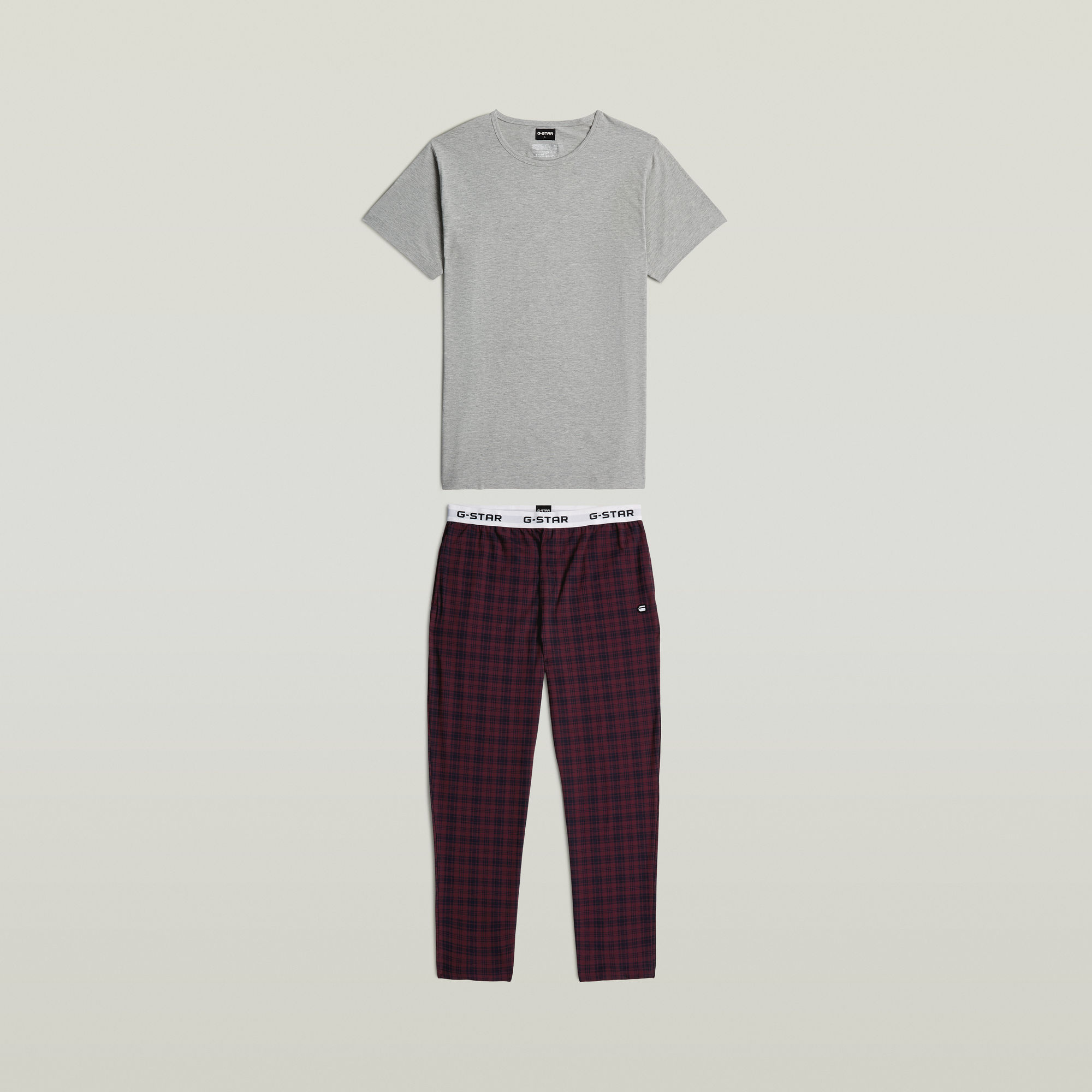 

Tee and Pant Pyjamas Set - Multi color - Men