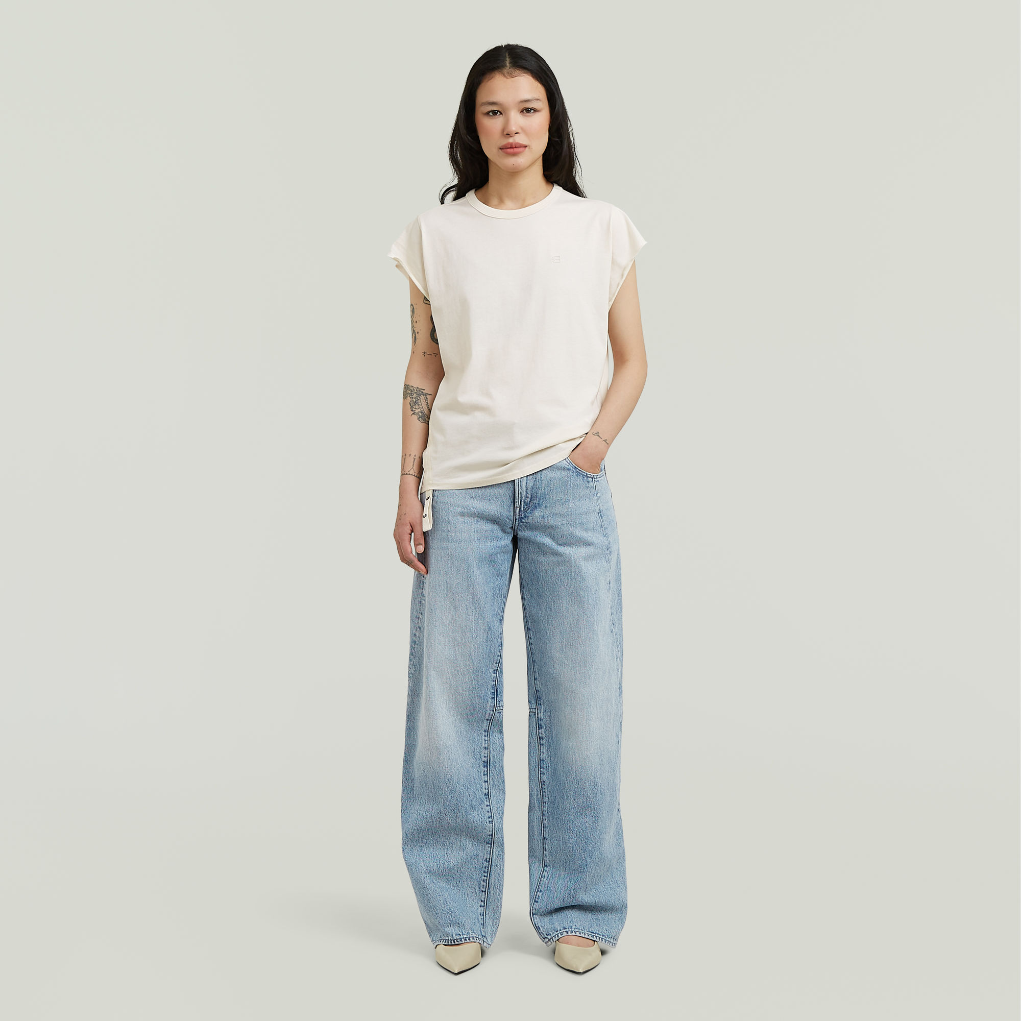 Thumbnail - Knot T-Shirt - Beige - Damen