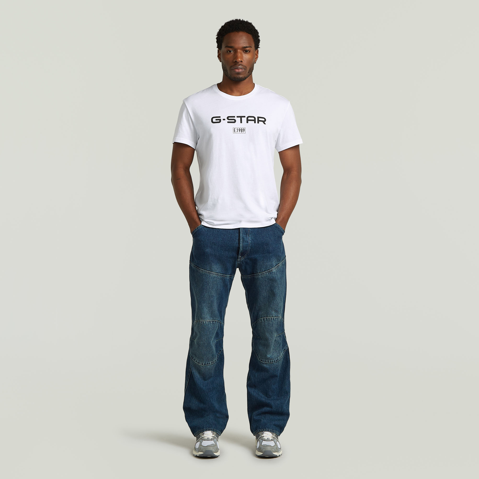 Thumbnail - Chest Logo T-Shirt - Weiß - Herren