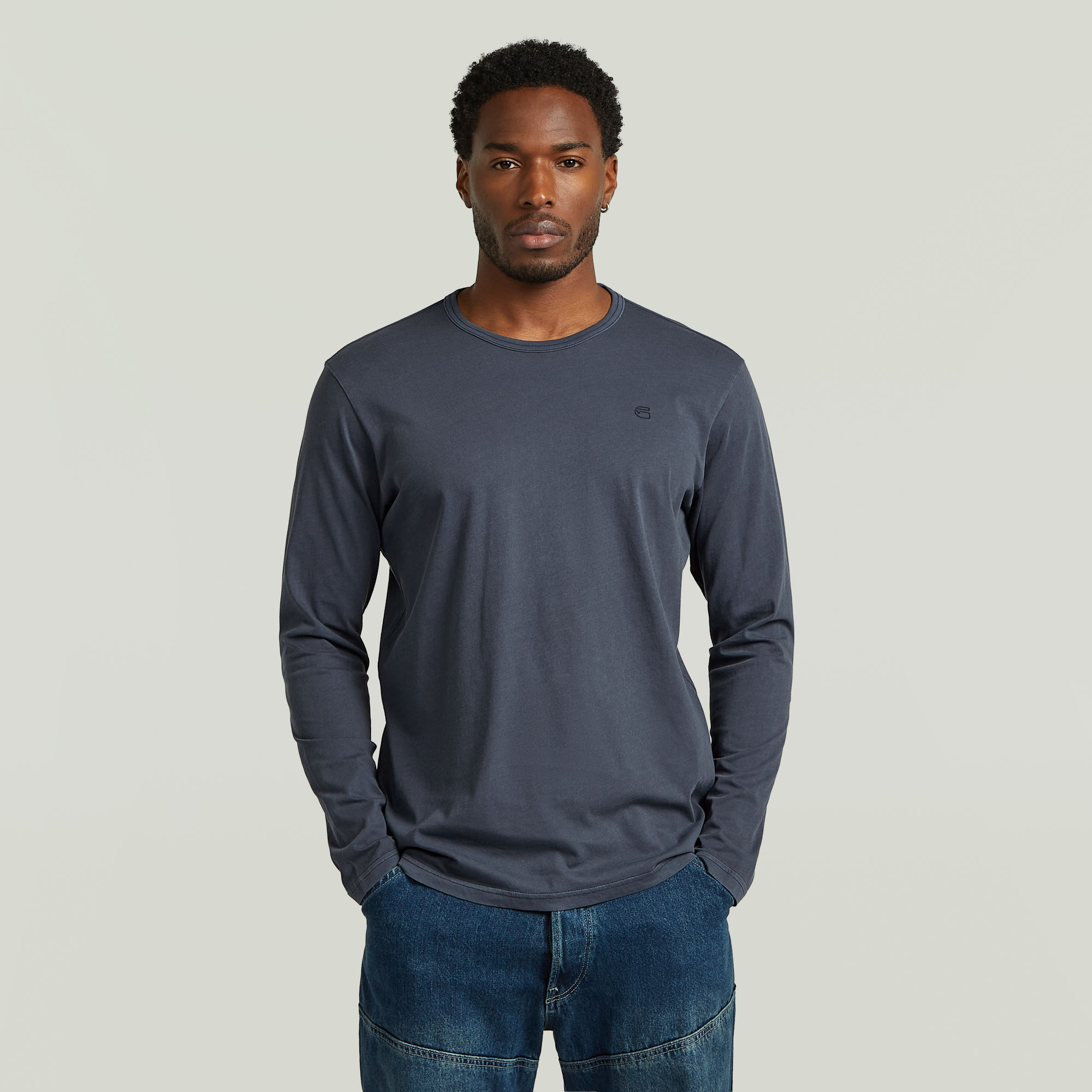 

Garment Dyed Chest Logo T-Shirt - Dark blue - Men