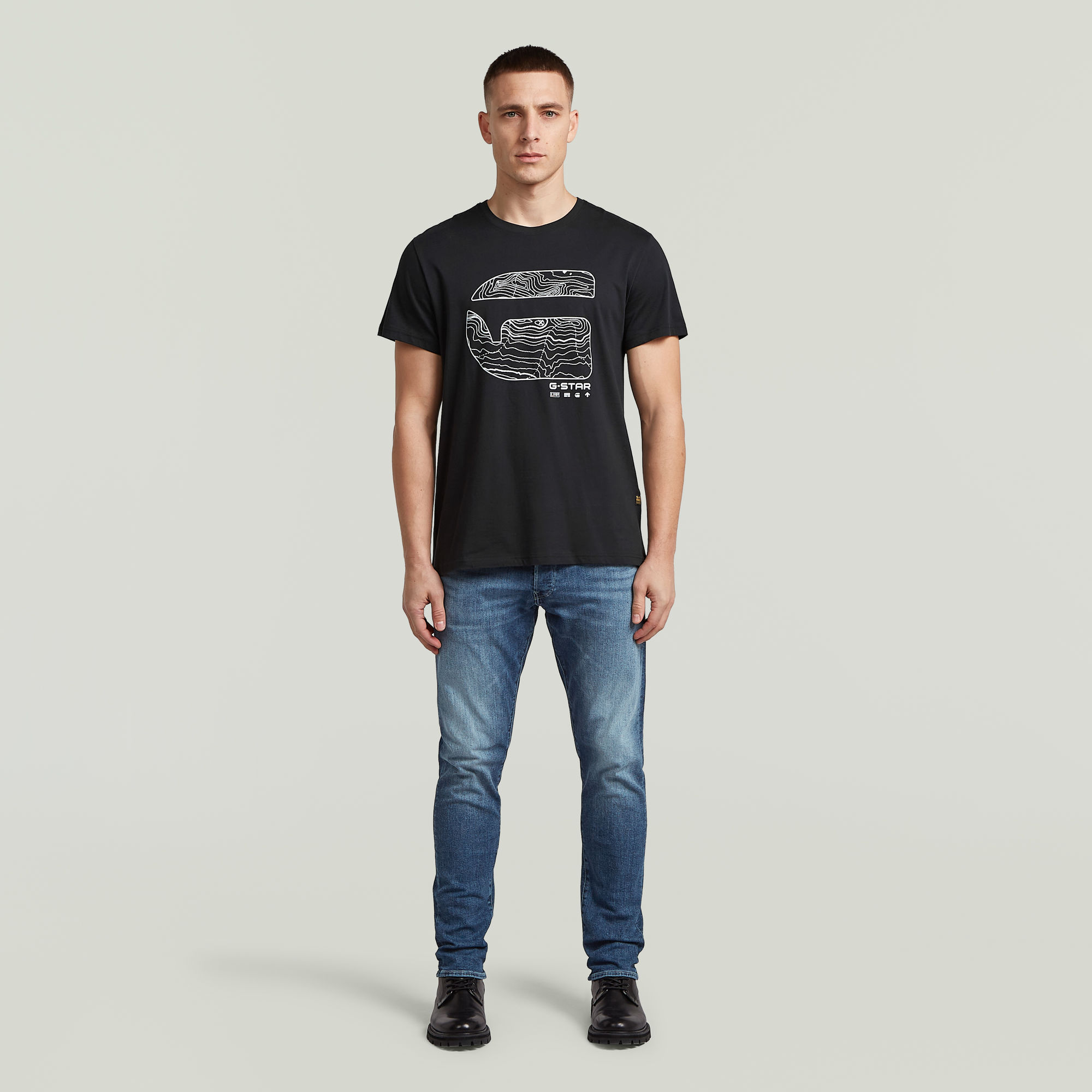 Thumbnail - Logo Map T-Shirt - Schwarz - Herren