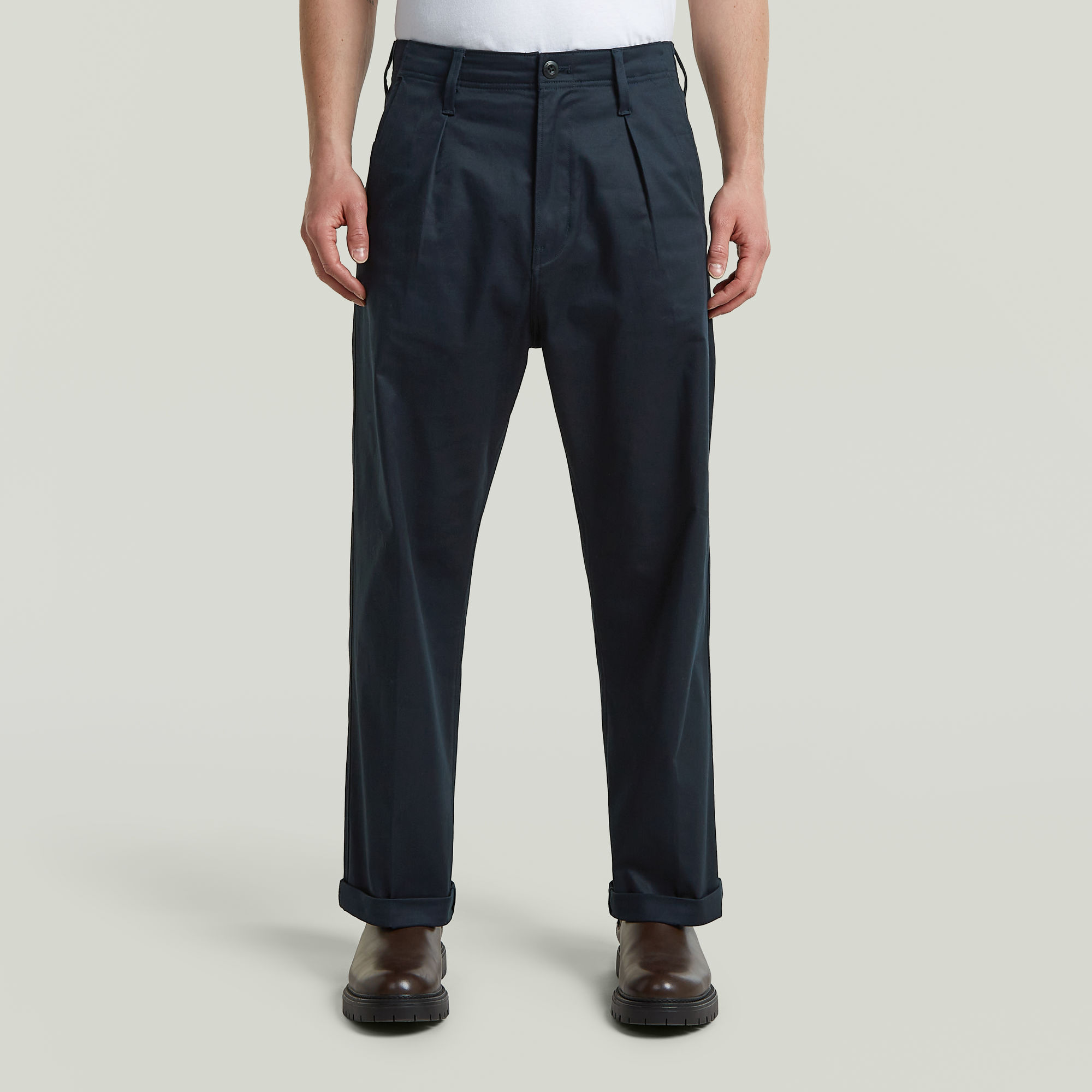 

Pleated Chino Relaxed - Dark blue - Men
