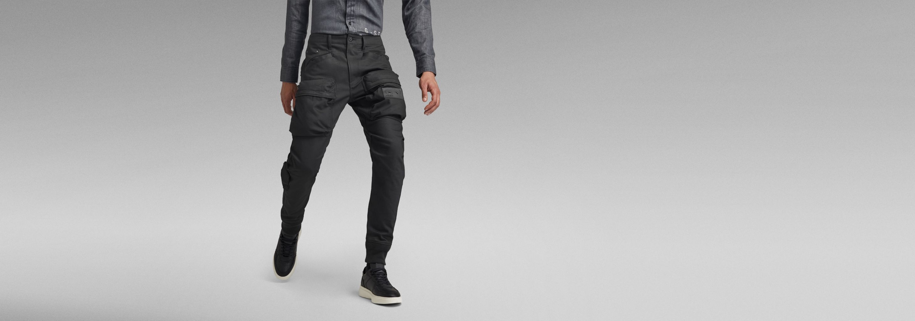 パンツ E Relaxed Tapered Cargo Pants G-STAR（ジースター）の「E RELAXED TAPERED CARGO PANTS