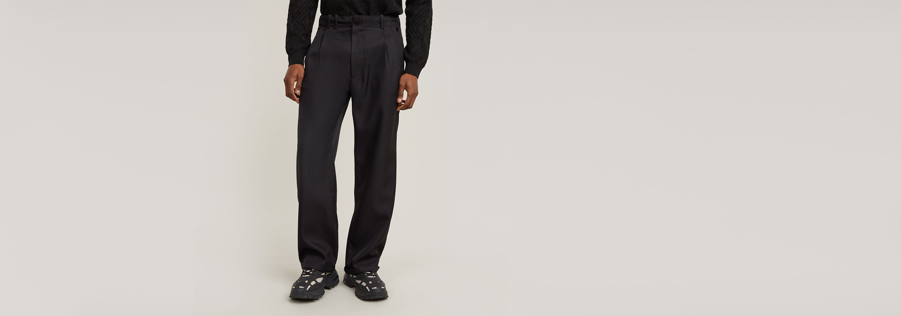 Pleated Chino Relaxed | Black | G-STAR® US Pleated Chino Relaxed | Black | G-STAR® US