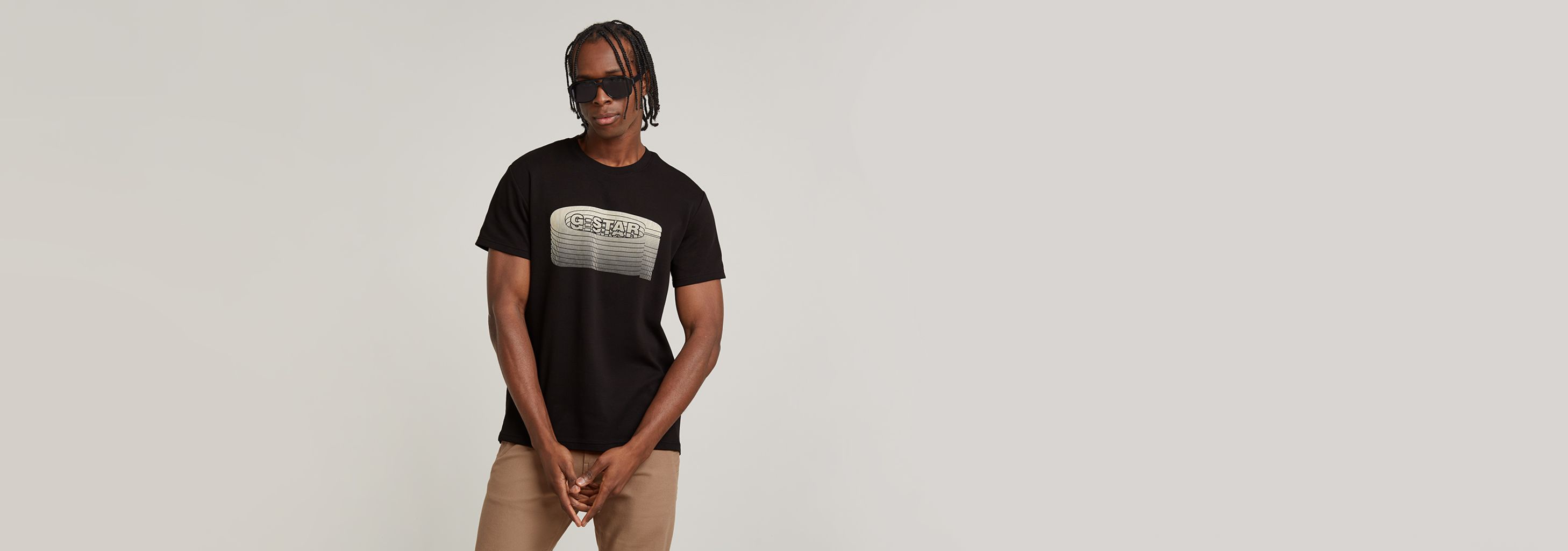 送料込★G-Star★Stacked Old Skool Logo R T Tシャツ Stacked Old Skool Logo T-Shirt | Black | G-STAR® US