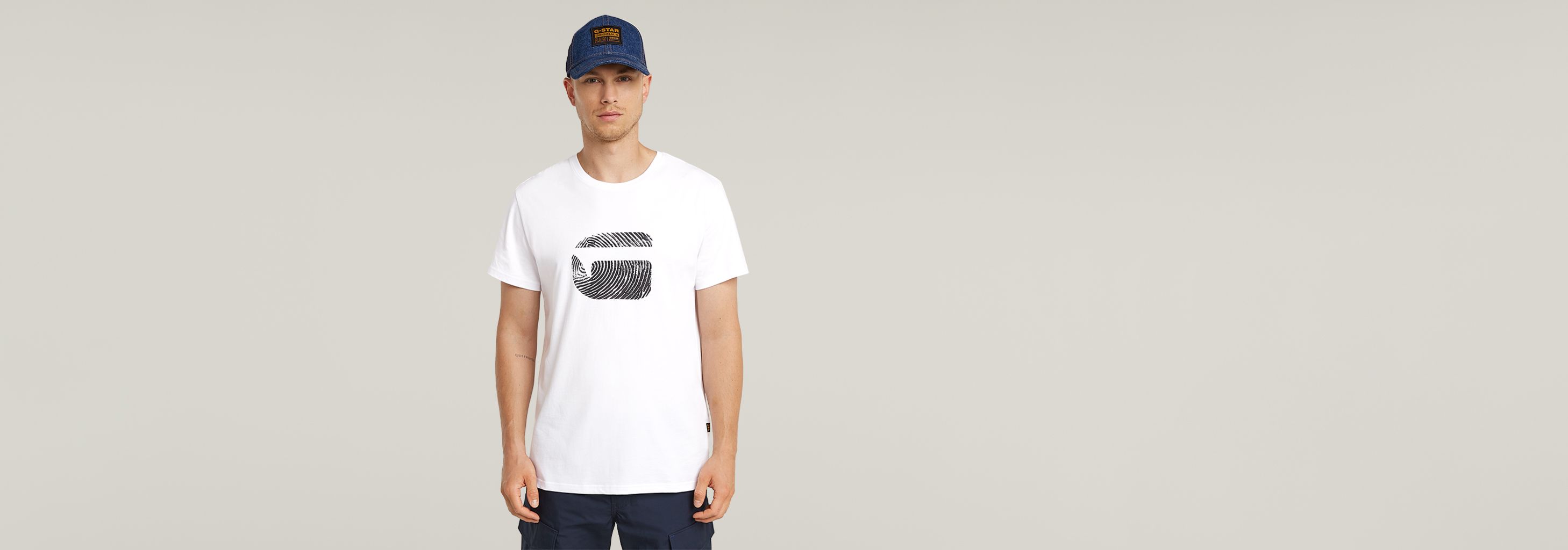 送料込★G-Star★Finger Print Burger Tシャツ Finger Print Burger T-Shirt | White | G-STAR® US