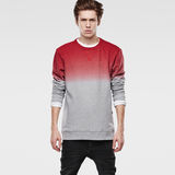 G-STAR® Dipped Round Neck Sweat Red model side