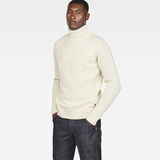 G-Star RAW® Core Turtle Knit White model front