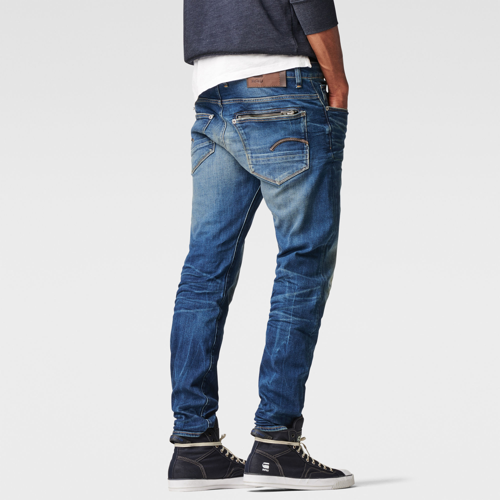 Attacc Straight Jeans ダークブルー GStar RAW® JP