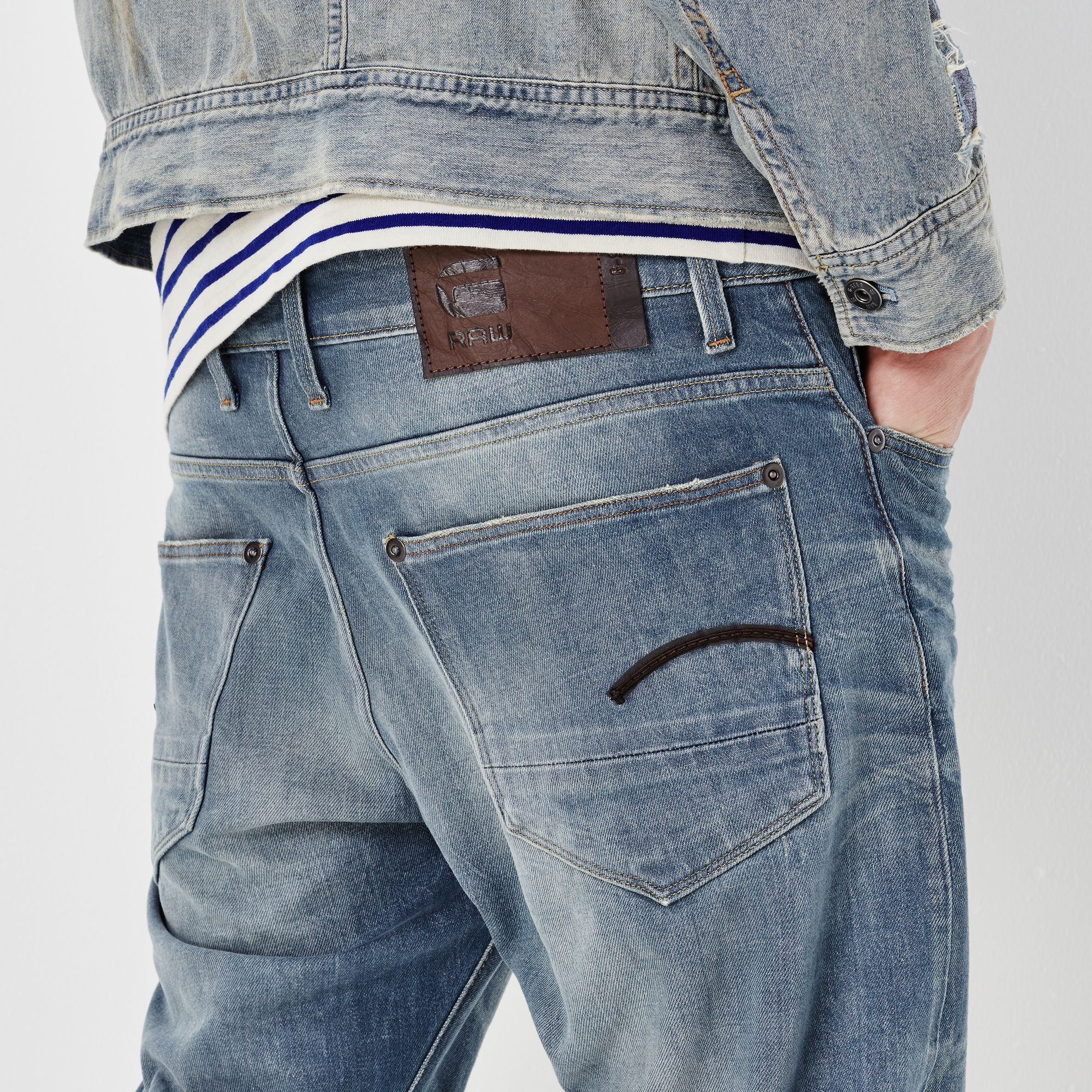 Revend Straight Jeans | Men | Medium blue | G-Star RAW®