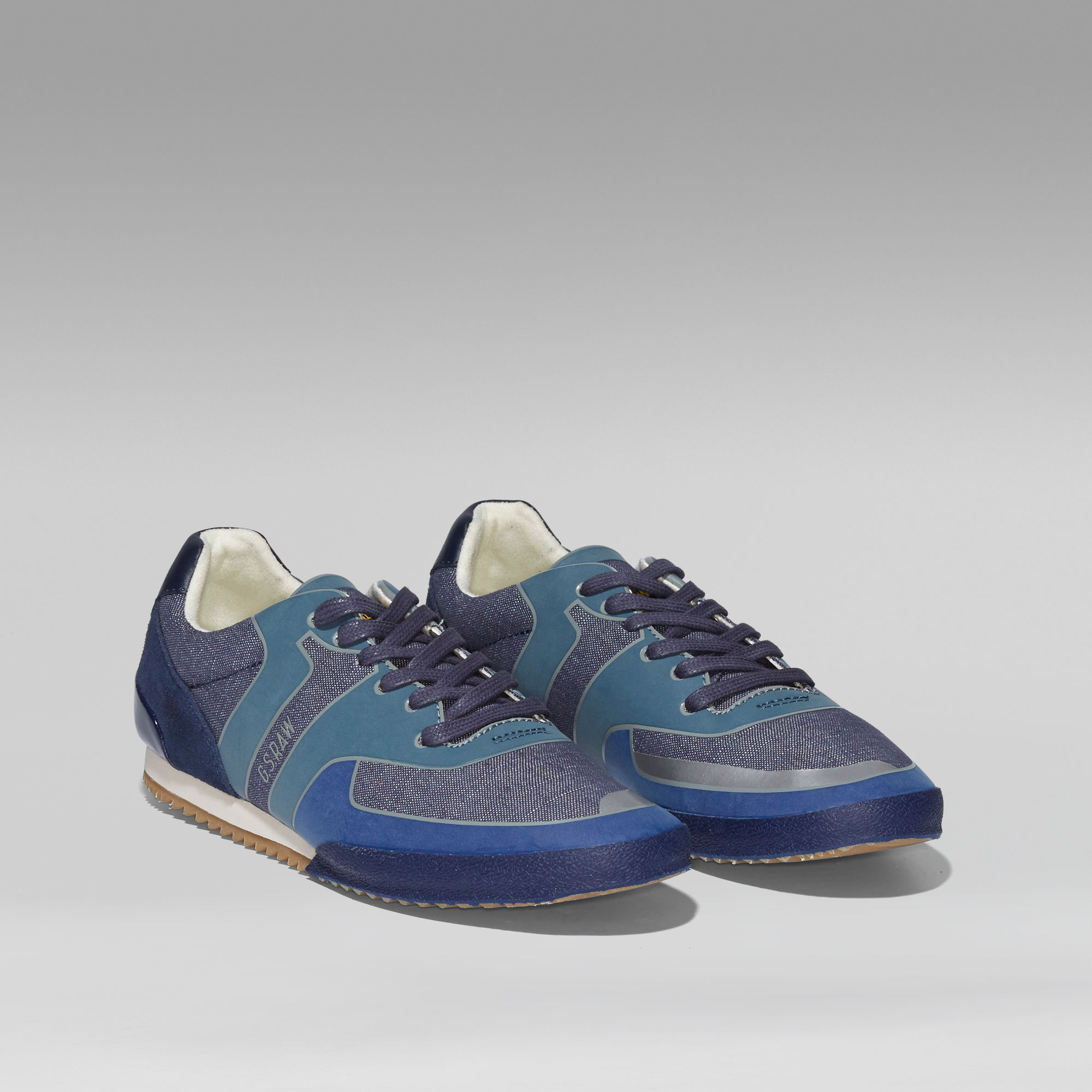 sneakers with raw denim