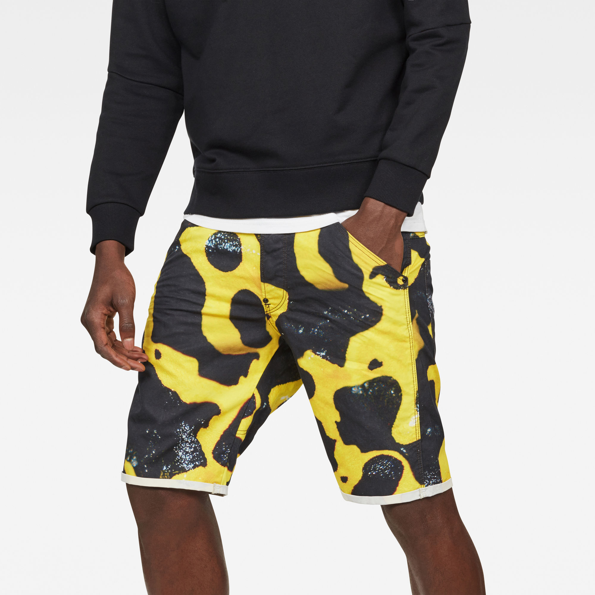 tapered cargo shorts