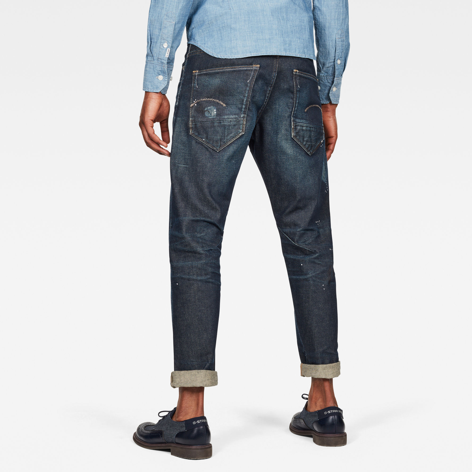 relaxed tapered jeans