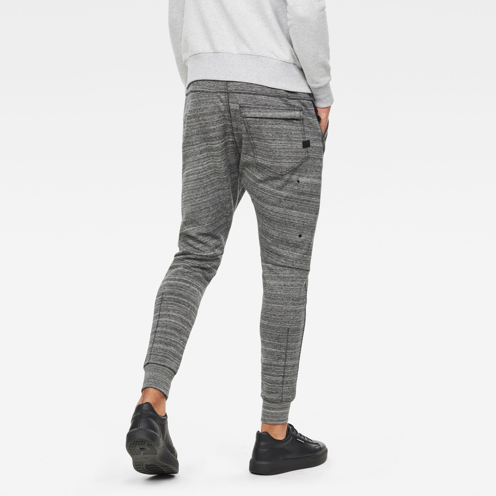 sweatpants tapered