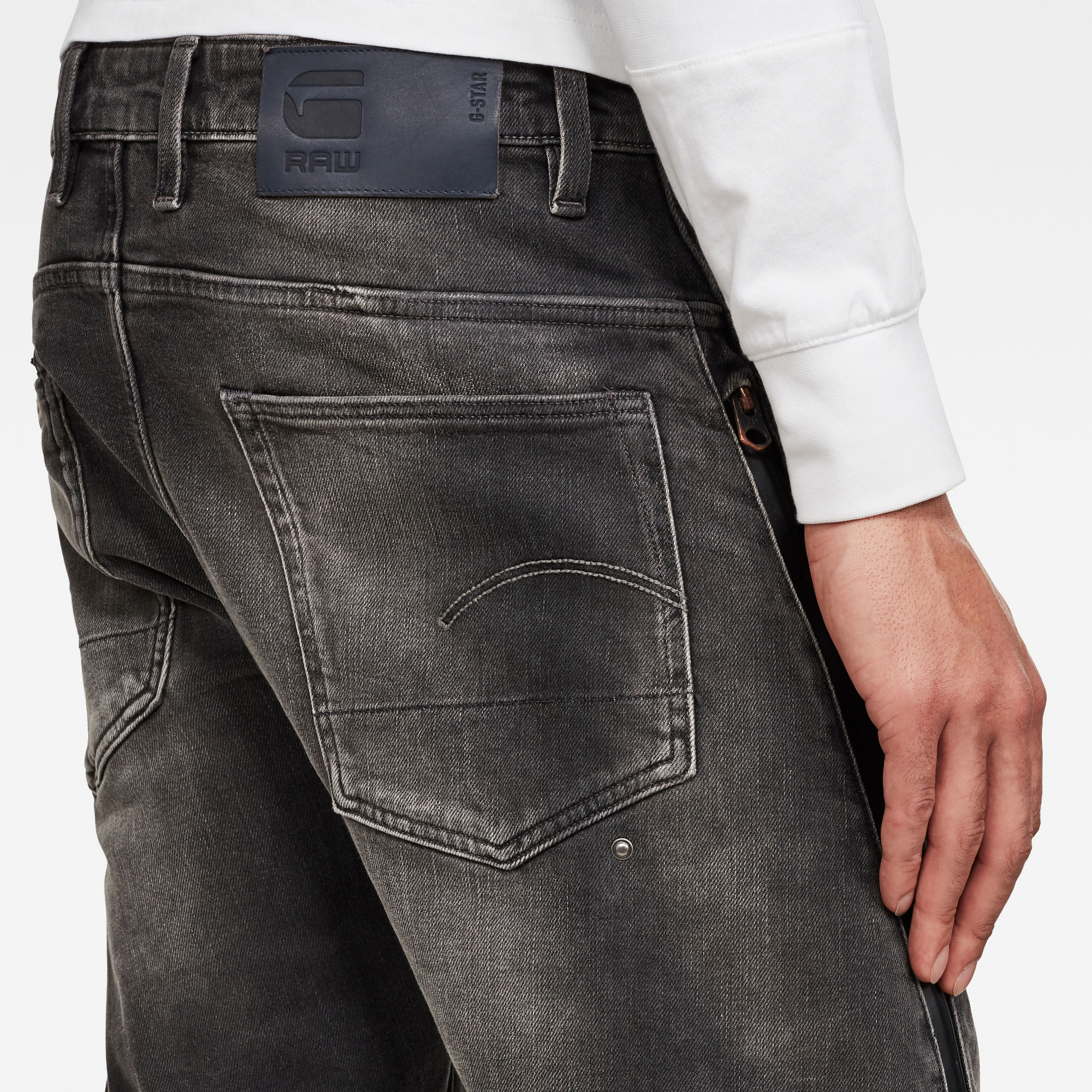 slim tapered jeans