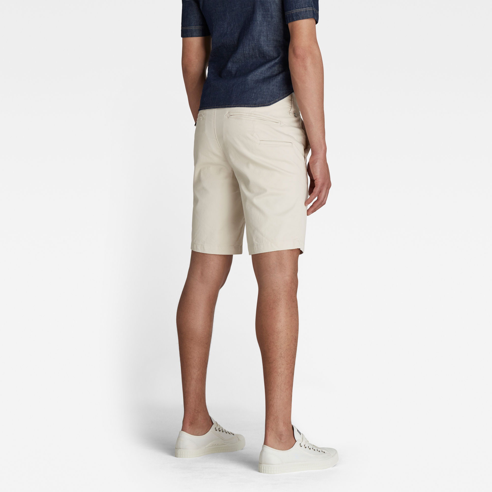 chino shorts beige