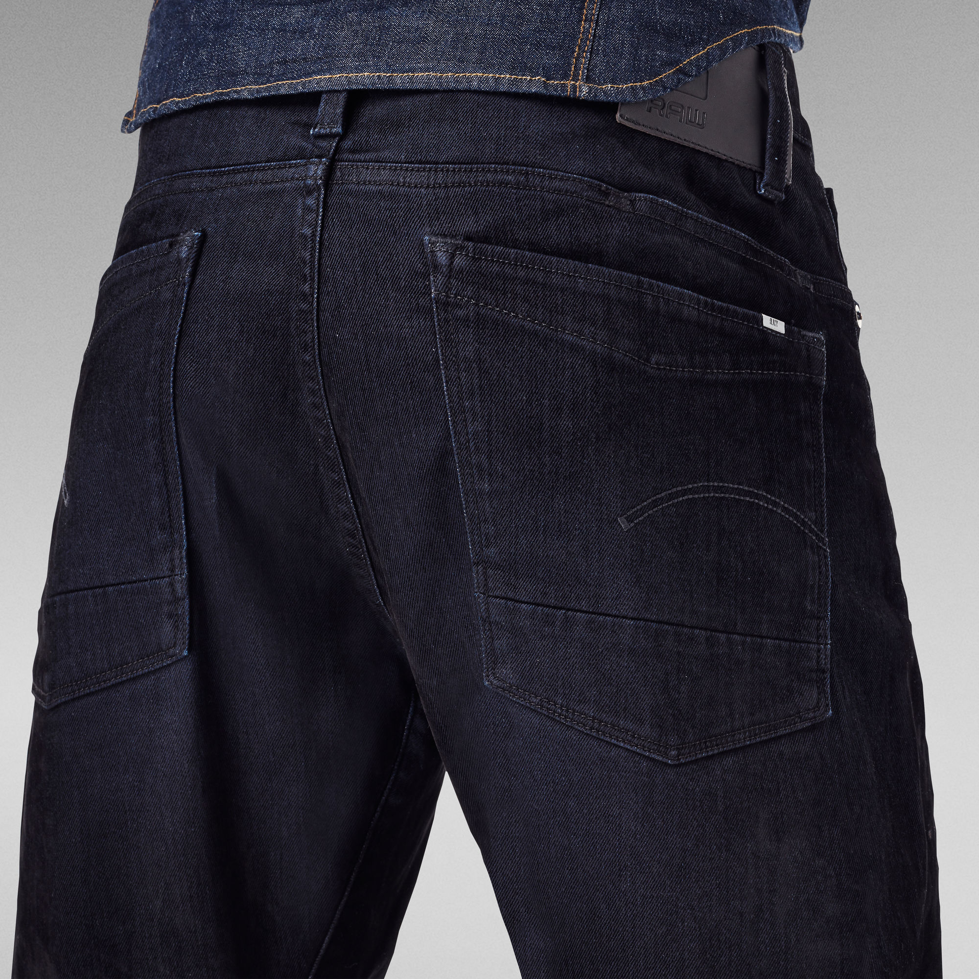 Scutar 3D Slim Tapered Jeans | Black | G-Star RAW®