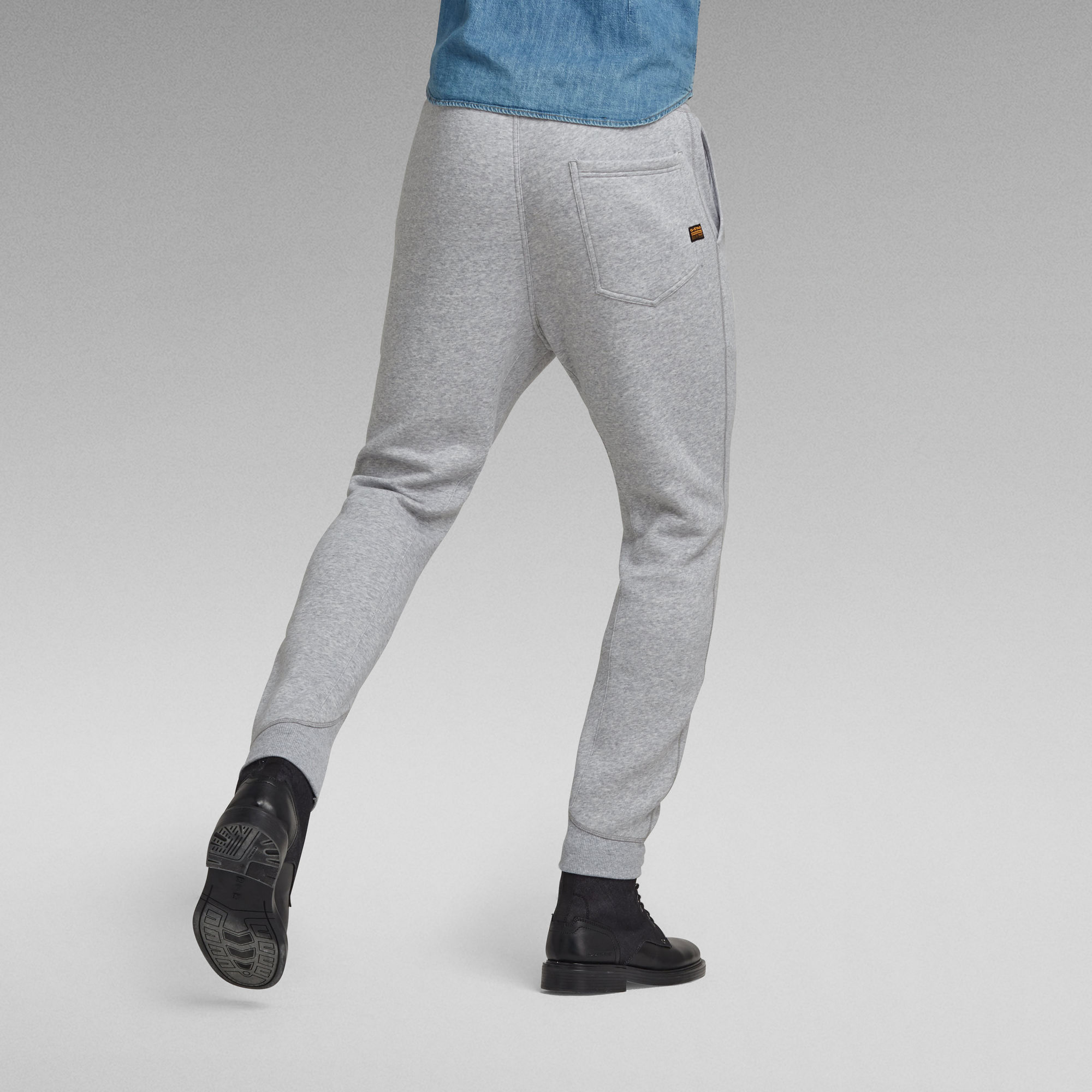 premium core 3d tapered sweatpants
