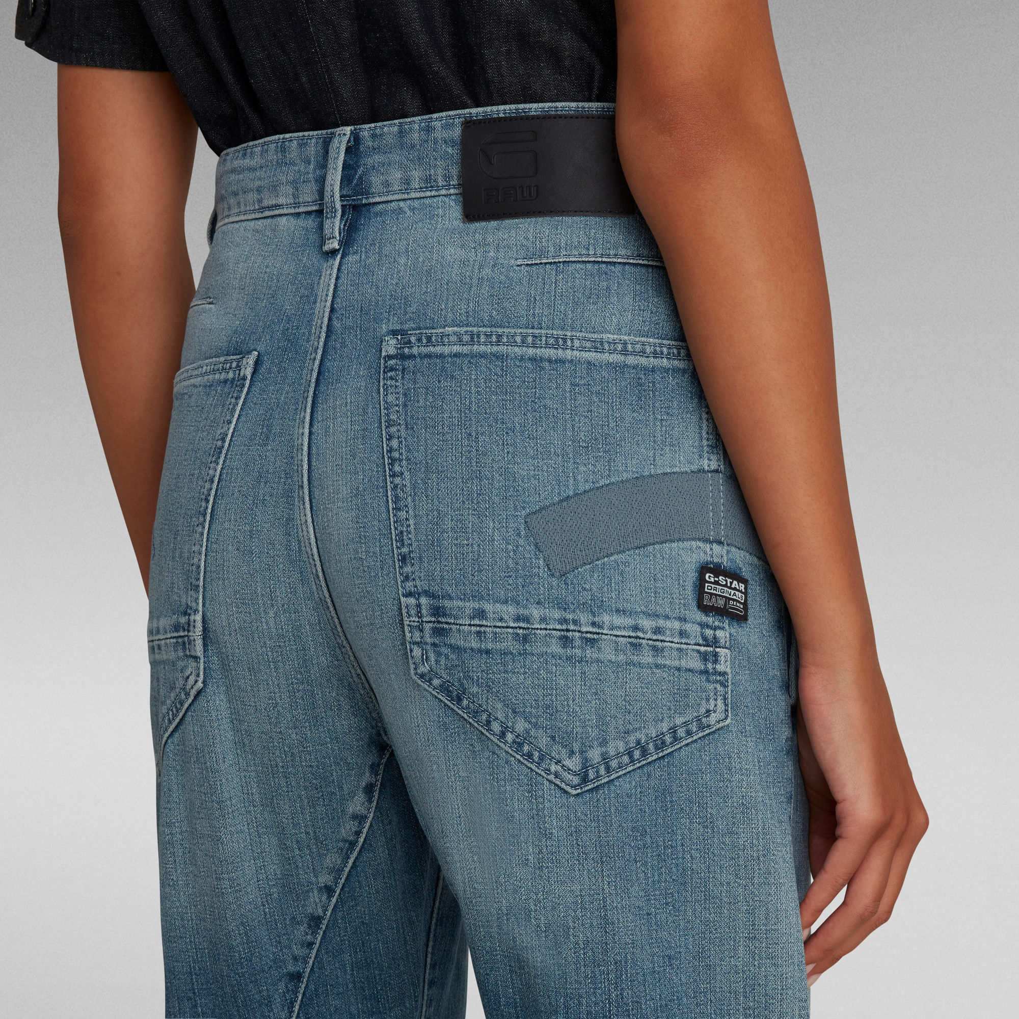 boyfriend cropped jeans