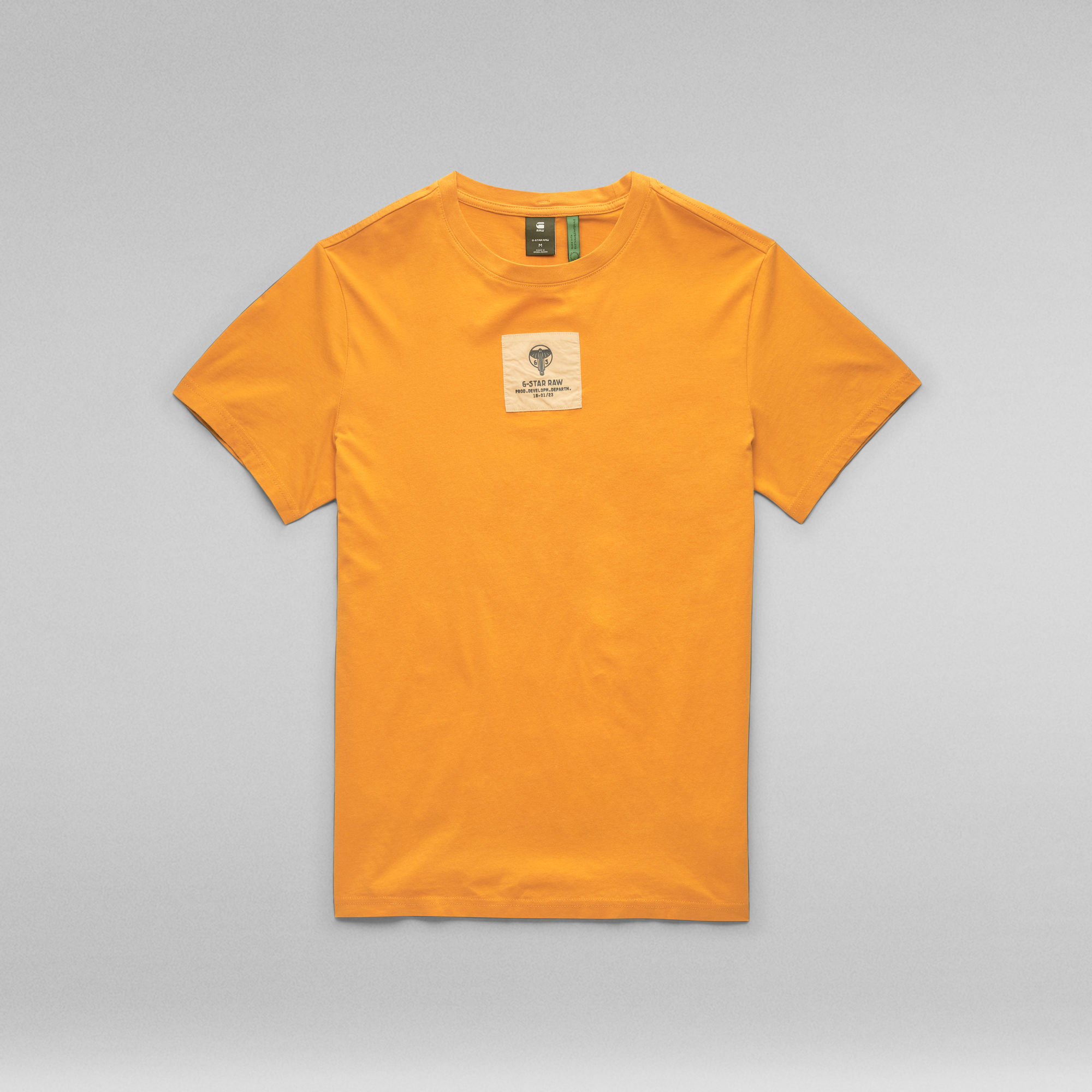 center logo t shirt