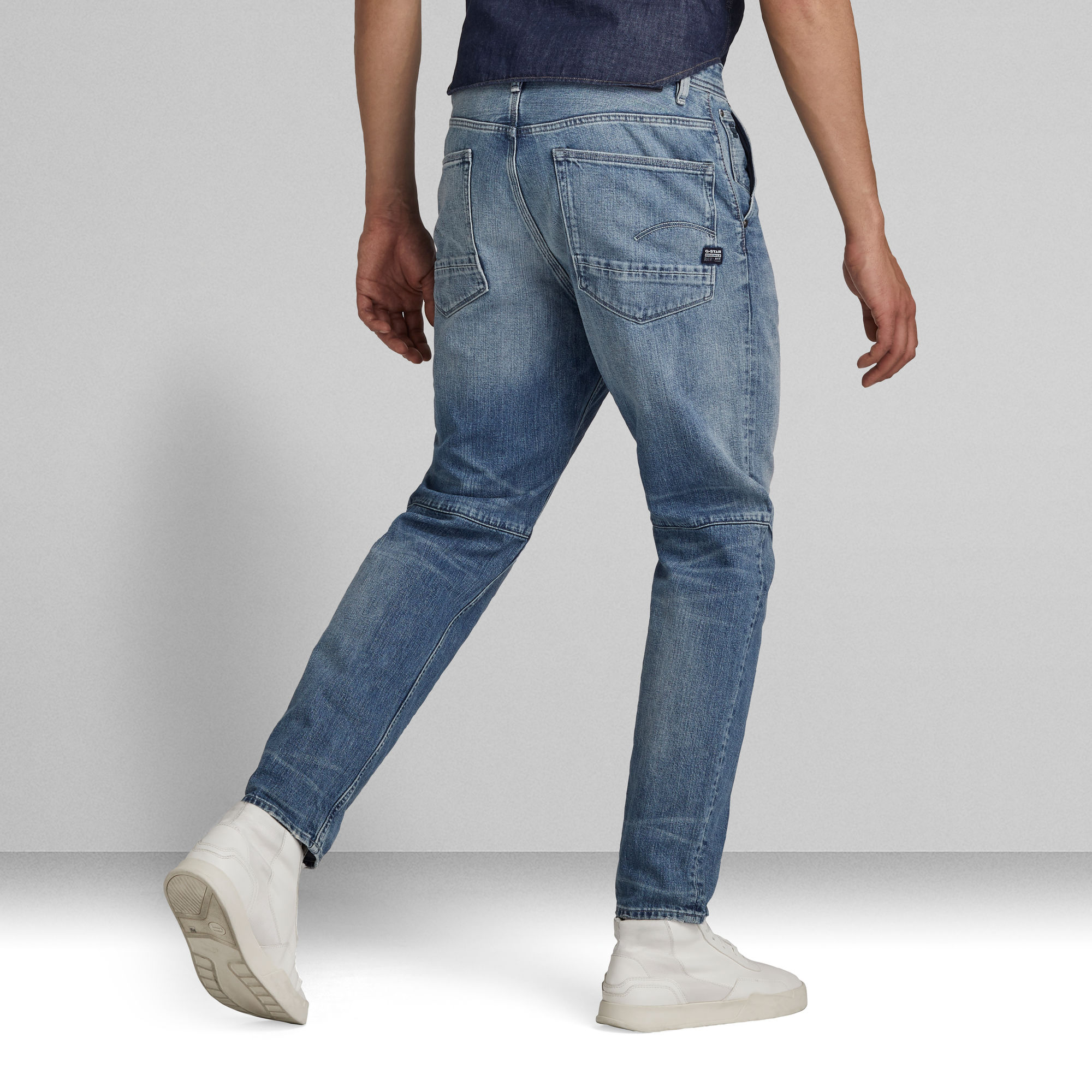 Grip 3D Relaxed Tapered Jeans | Medium blue | G-Star RAW®