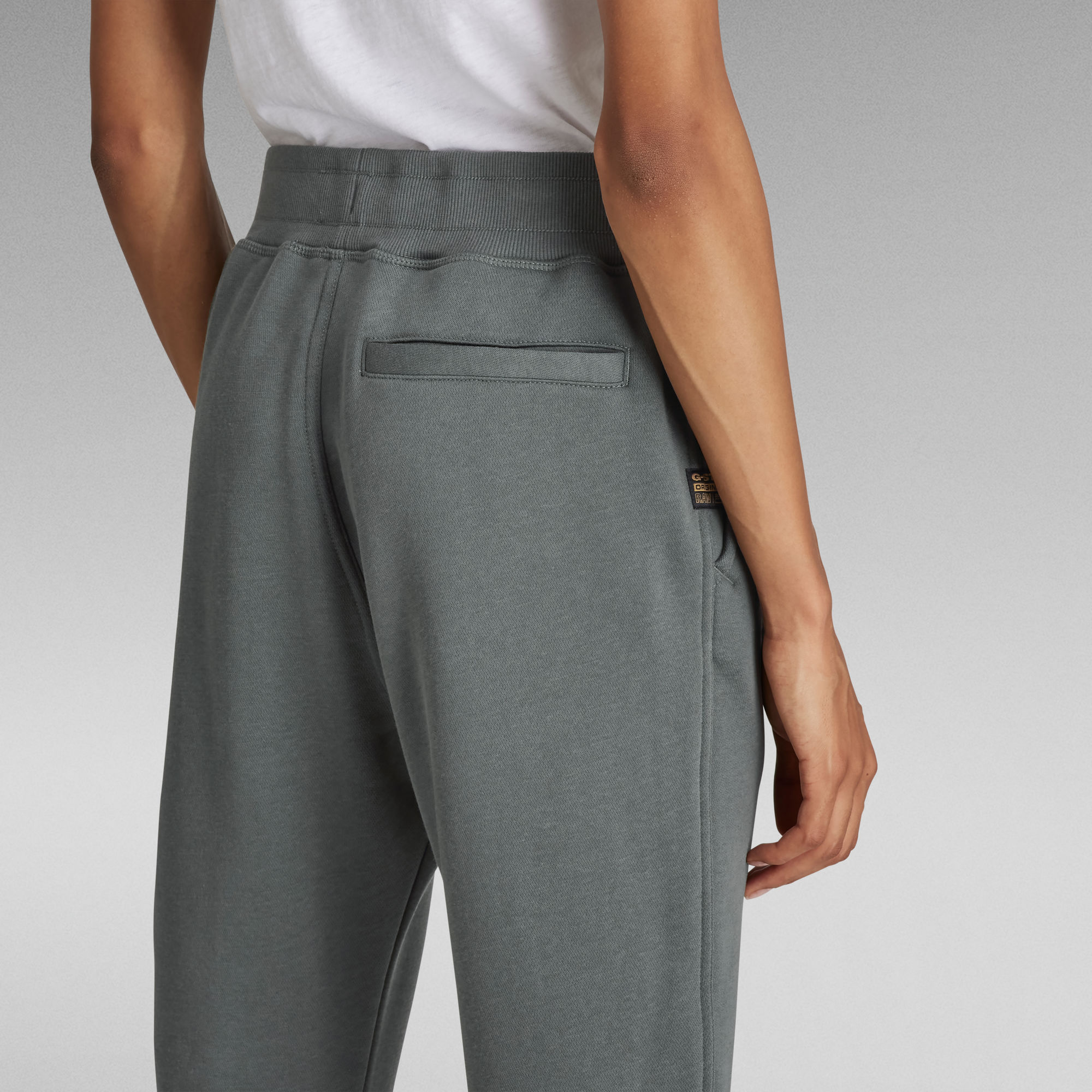 grey tapered sweatpants