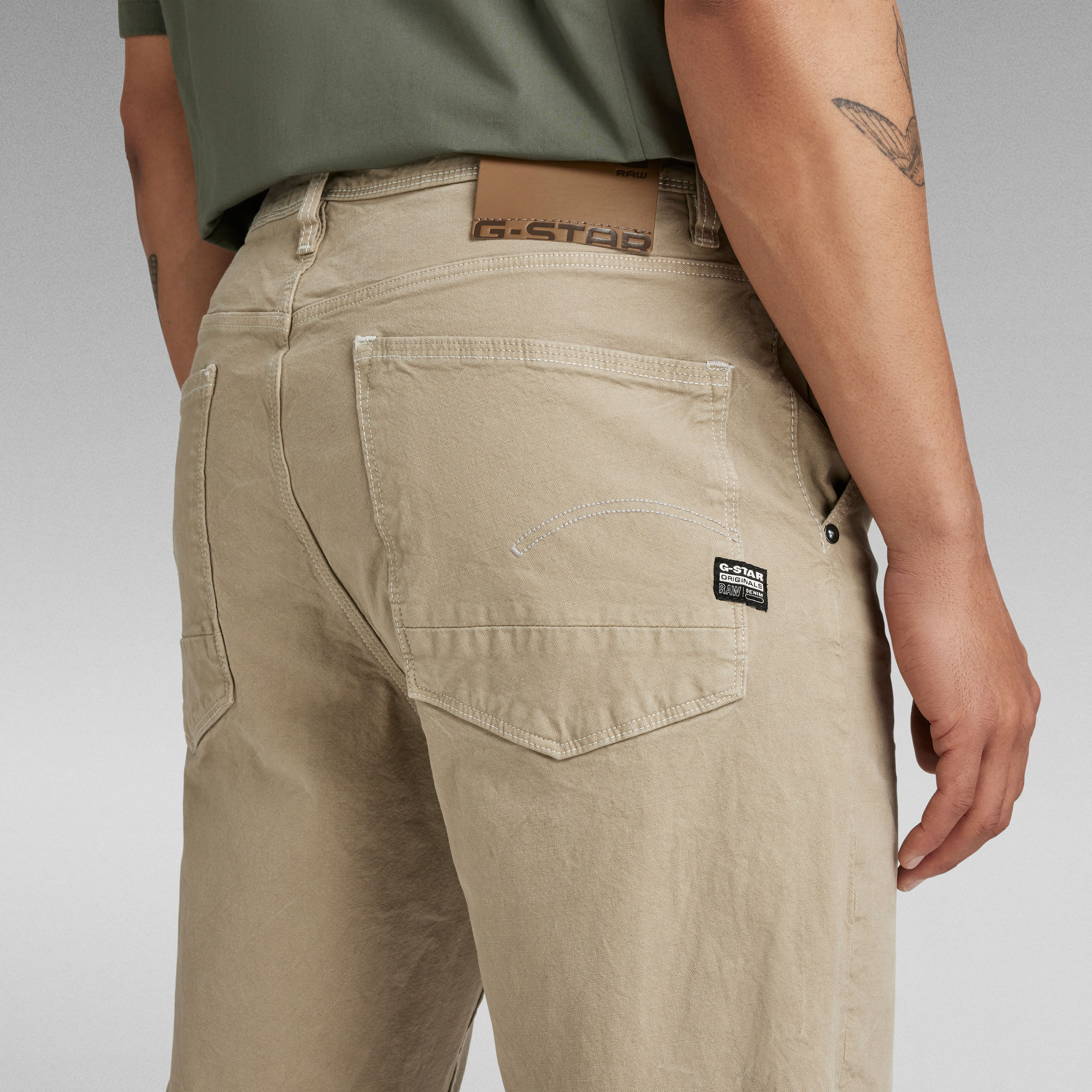 Grip 3D Relaxed Tapered Jeans | Beige | G-Star RAW®