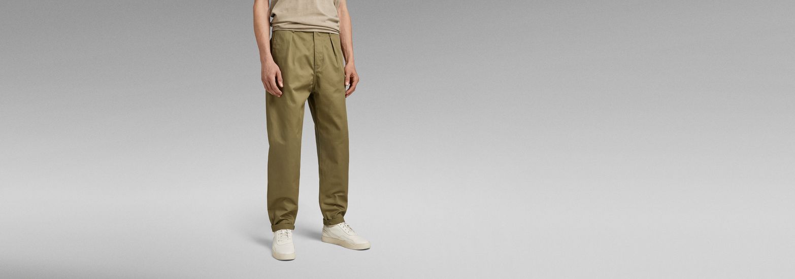 Pleated Relaxed Chino